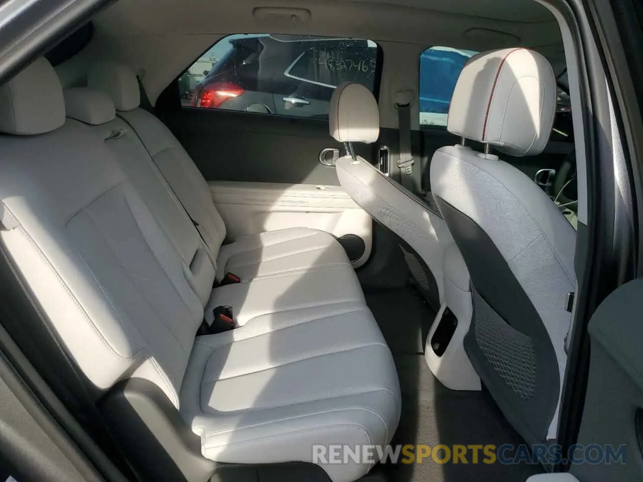 10 fotografías del automóvil dañado KM8KRDDF7RU267528 HYUNDAI IONIQ 2024