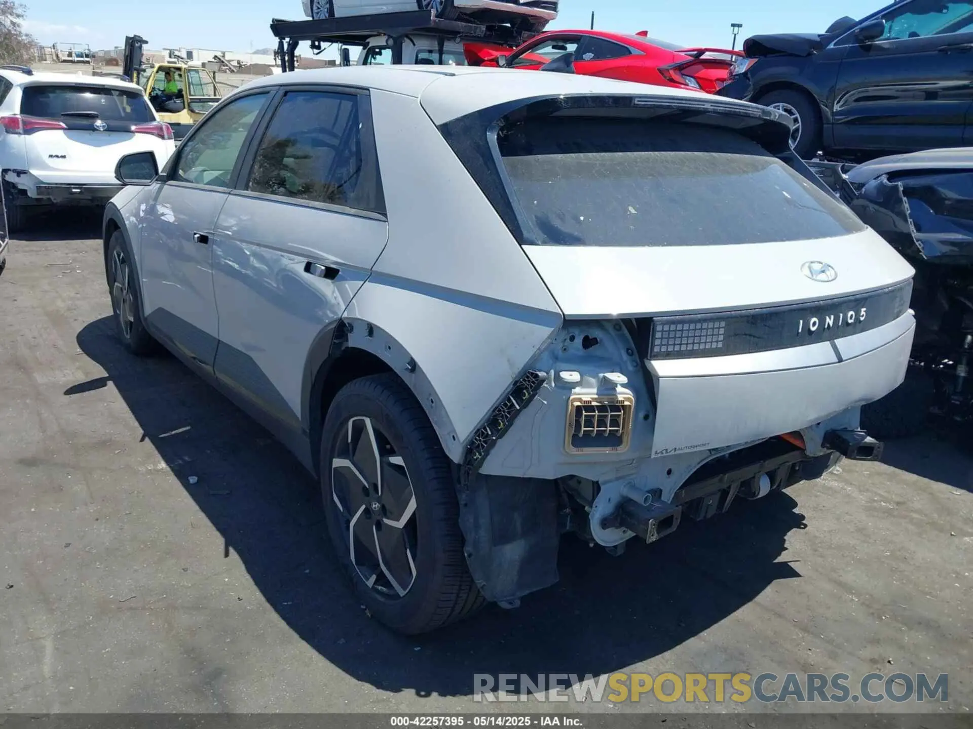 3 fotografías del automóvil dañado KM8KM4AE6NU055868 HYUNDAI IONIQ 5 2022