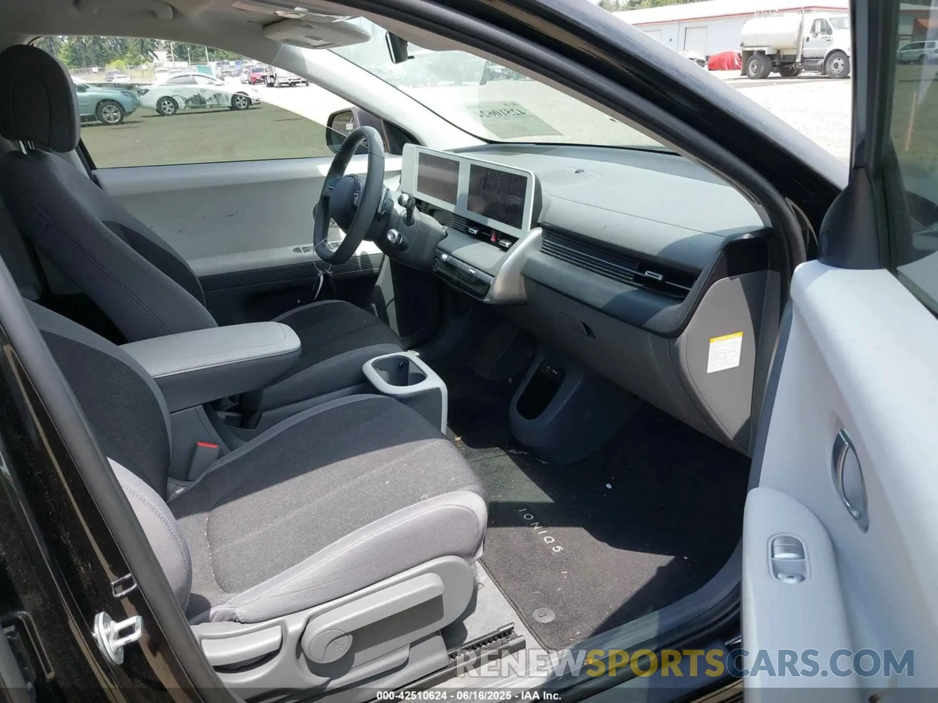 5 fotografías del automóvil dañado KM8KMDAF2NU076693 HYUNDAI IONIQ 5 2022