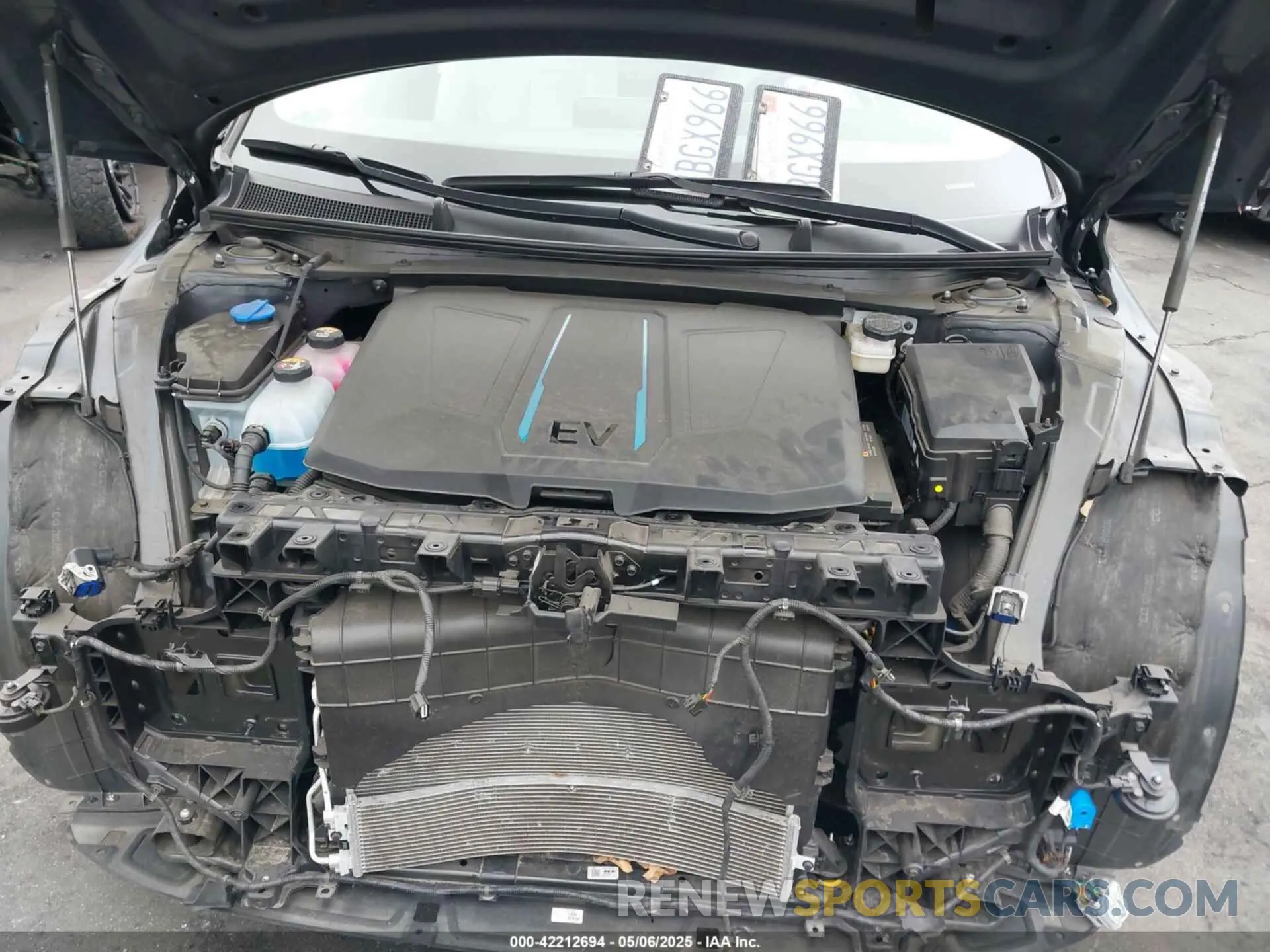 10 fotografías del automóvil dañado KM8KN4AEXNU091527 HYUNDAI IONIQ 5 2022