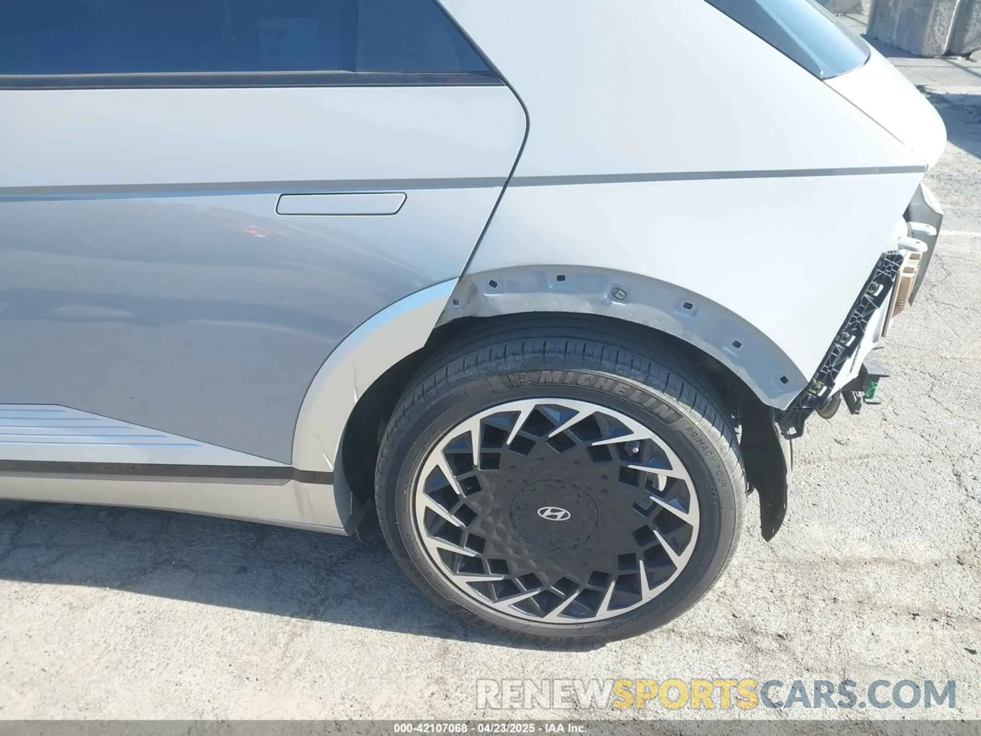 20 fotografías del automóvil dañado KM8KRDAF4NU068032 HYUNDAI IONIQ 5 2022