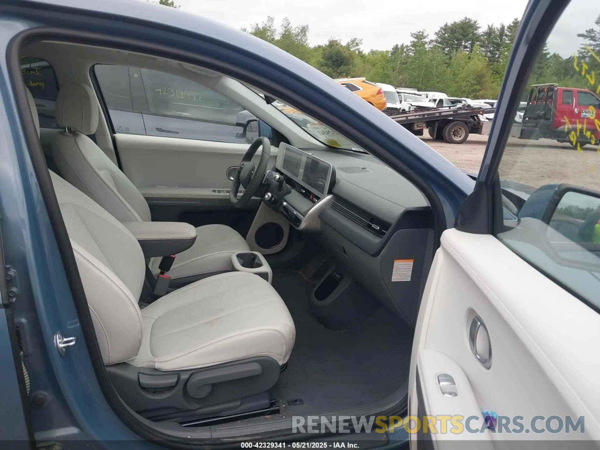 5 fotografías del automóvil dañado KM8KNDAF0PU186335 HYUNDAI IONIQ 5 2023