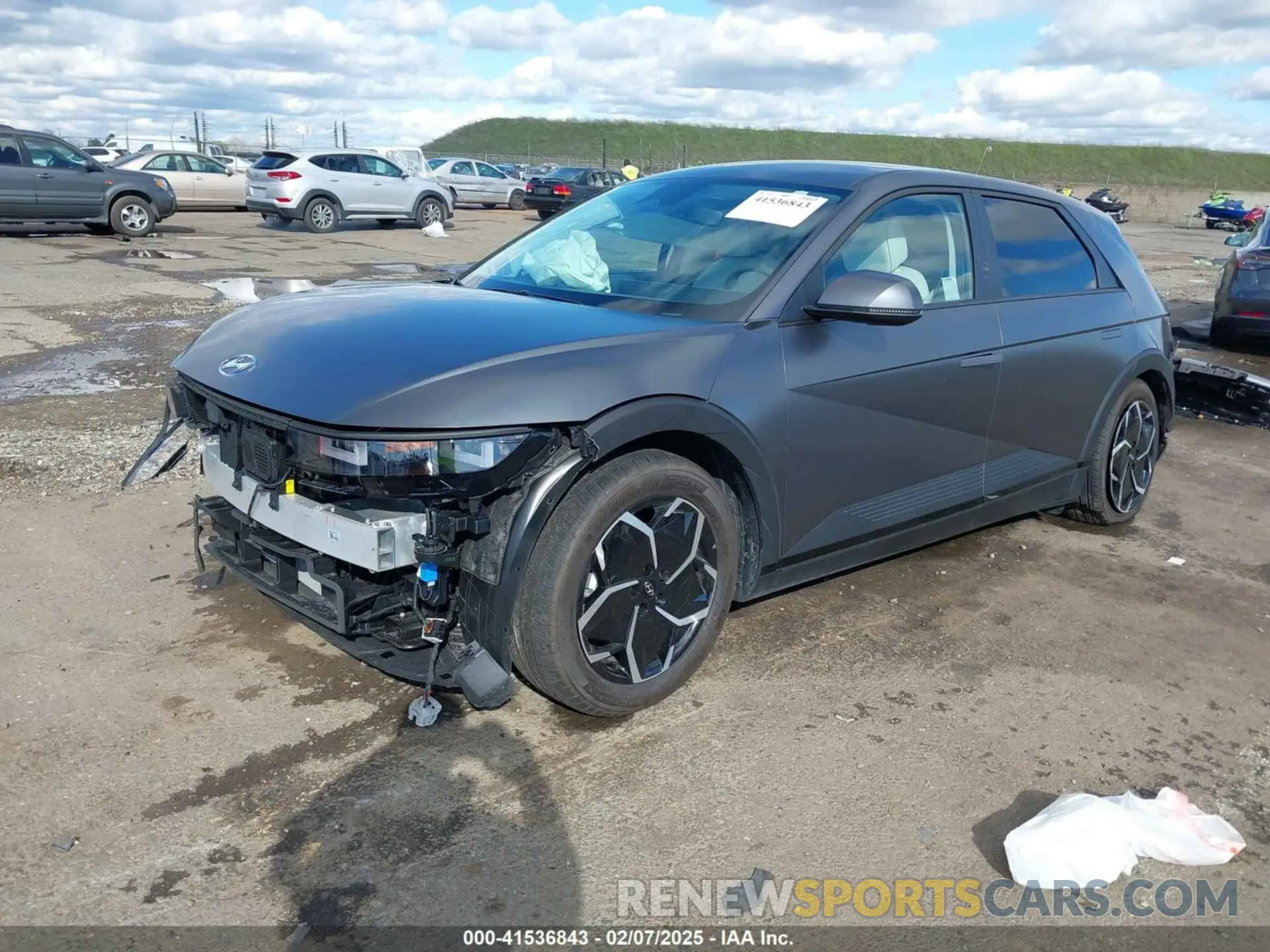 2 fotografías del automóvil dañado KM8KNDAF2PU201661 HYUNDAI IONIQ 5 2023
