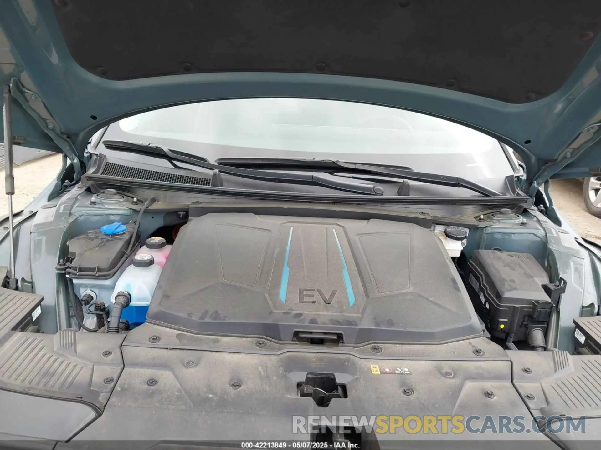 10 fotografías del automóvil dañado KM8KNDAF3PU189911 HYUNDAI IONIQ 5 2023