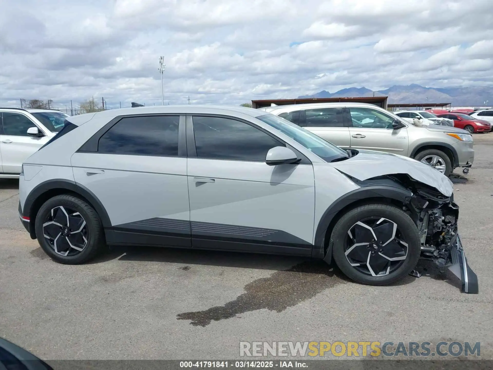 14 fotografías del automóvil dañado KM8KNDAFXPU160356 HYUNDAI IONIQ 5 2023