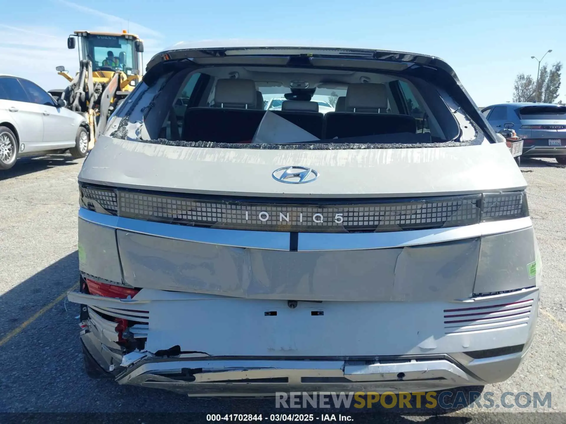 16 fotografías del automóvil dañado KM8KR4AE4PU189332 HYUNDAI IONIQ 5 2023