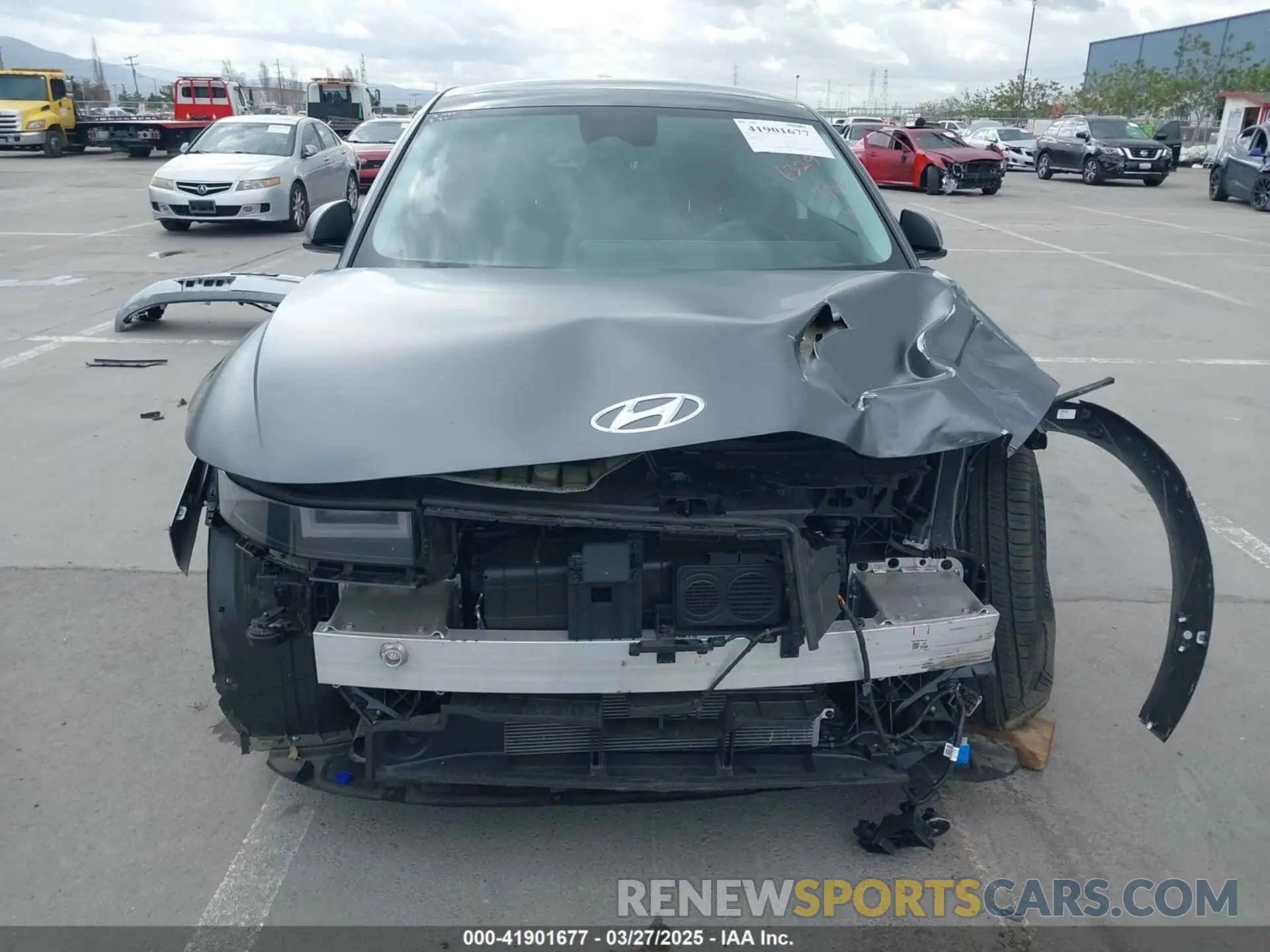 13 fotografías del automóvil dañado KM8KRDAF2PU135438 HYUNDAI IONIQ 5 2023