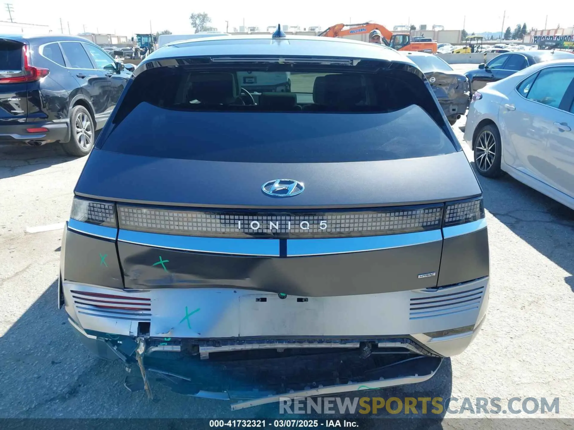 16 fotografías del automóvil dañado KM8KRDAF7PU182884 HYUNDAI IONIQ 5 2023