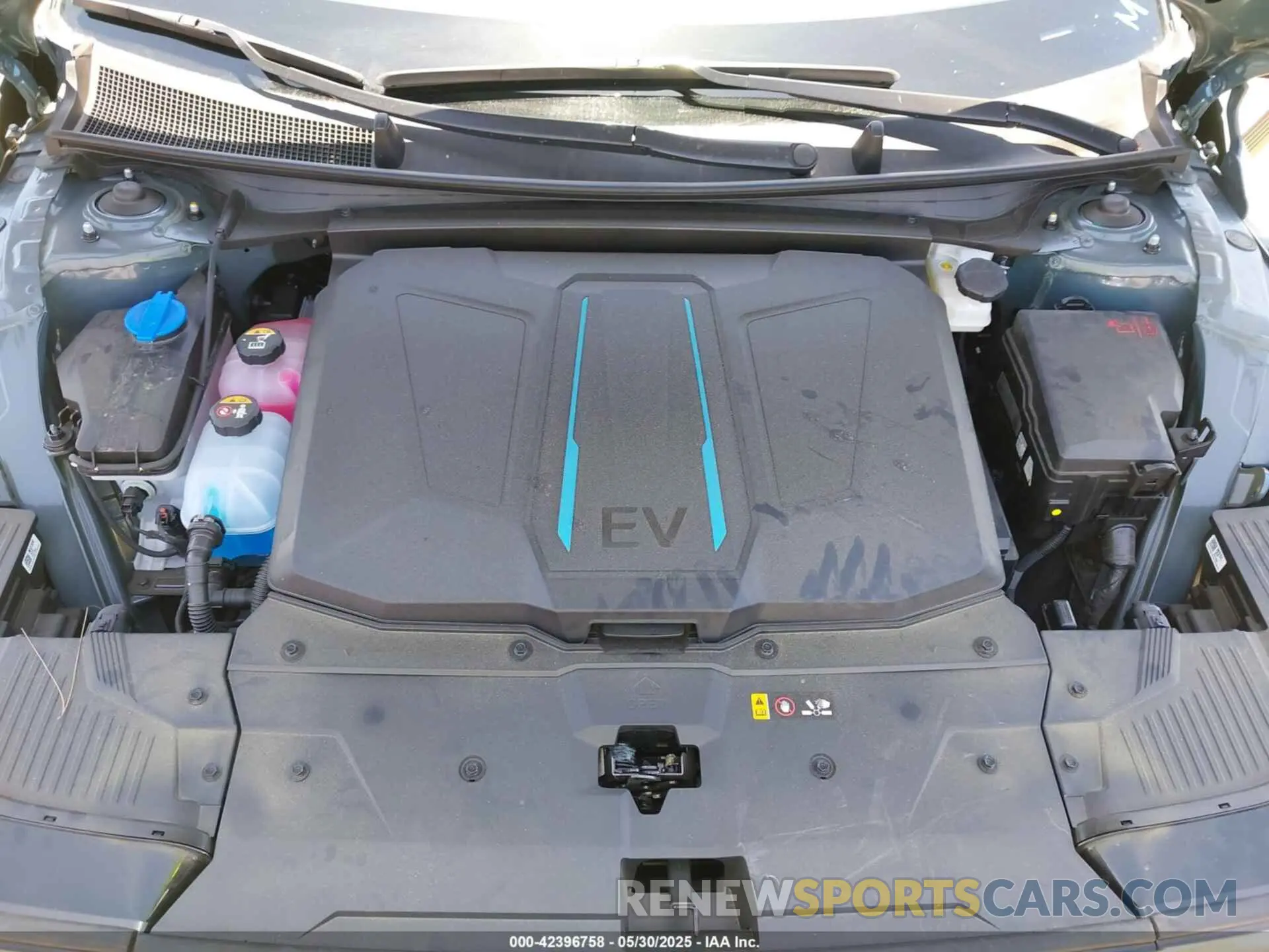 10 fotografías del automóvil dañado KM8KM4DB2RU309115 HYUNDAI IONIQ 5 2024