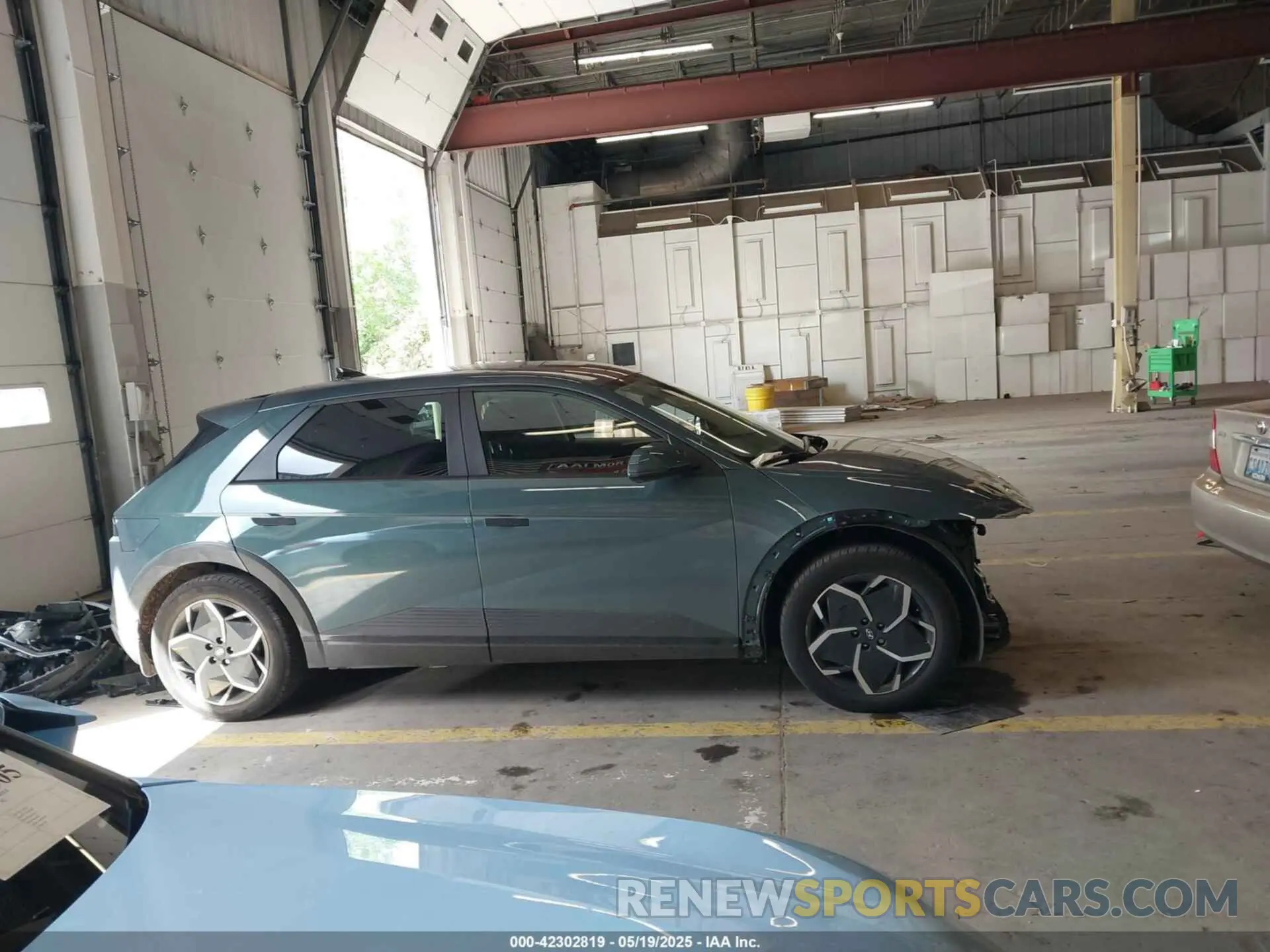 14 fotografías del automóvil dañado KM8KM4DB7RU262342 HYUNDAI IONIQ 5 2024