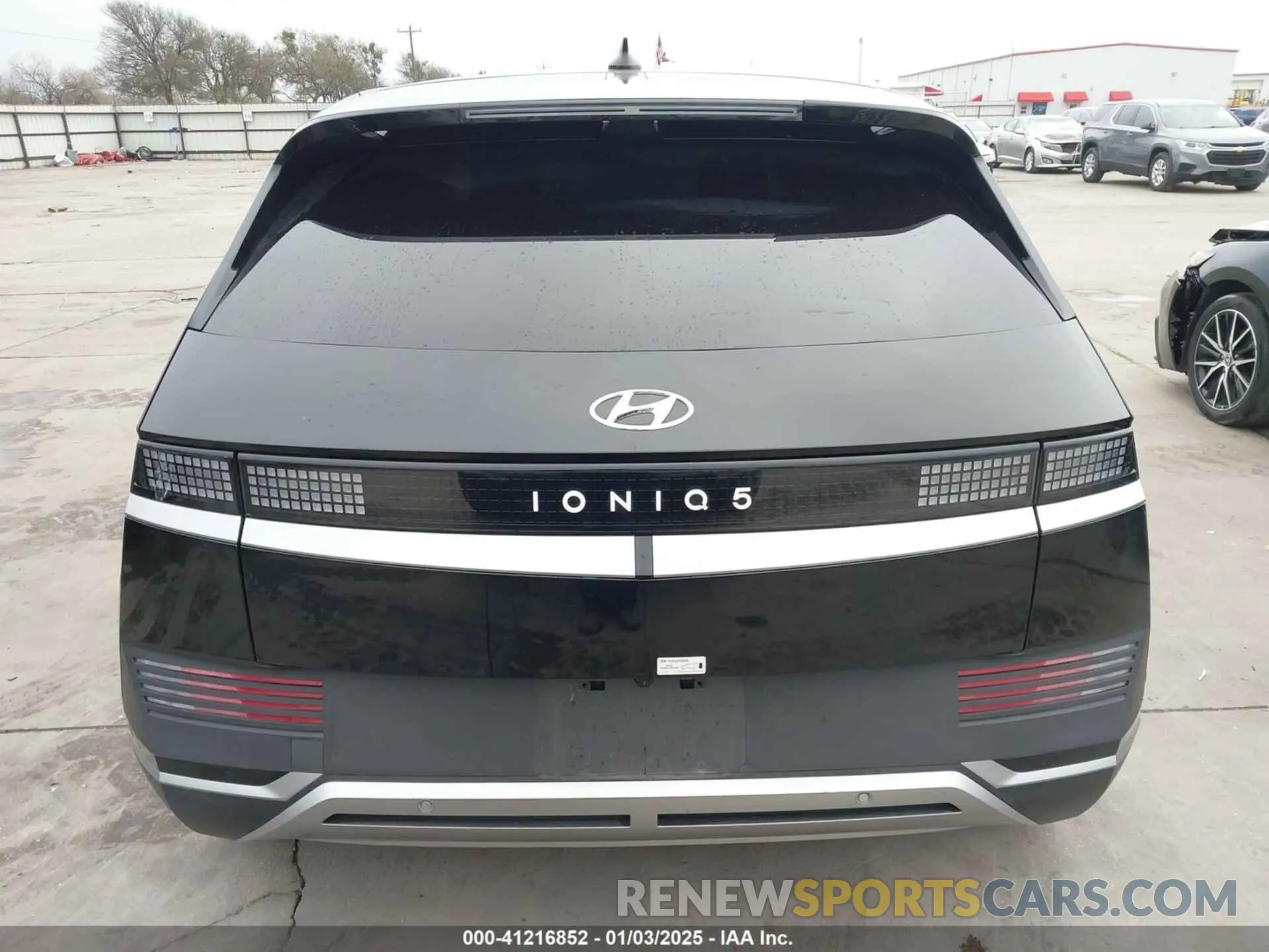17 fotografías del automóvil dañado KM8KM4DEXRU300155 HYUNDAI IONIQ 5 2024