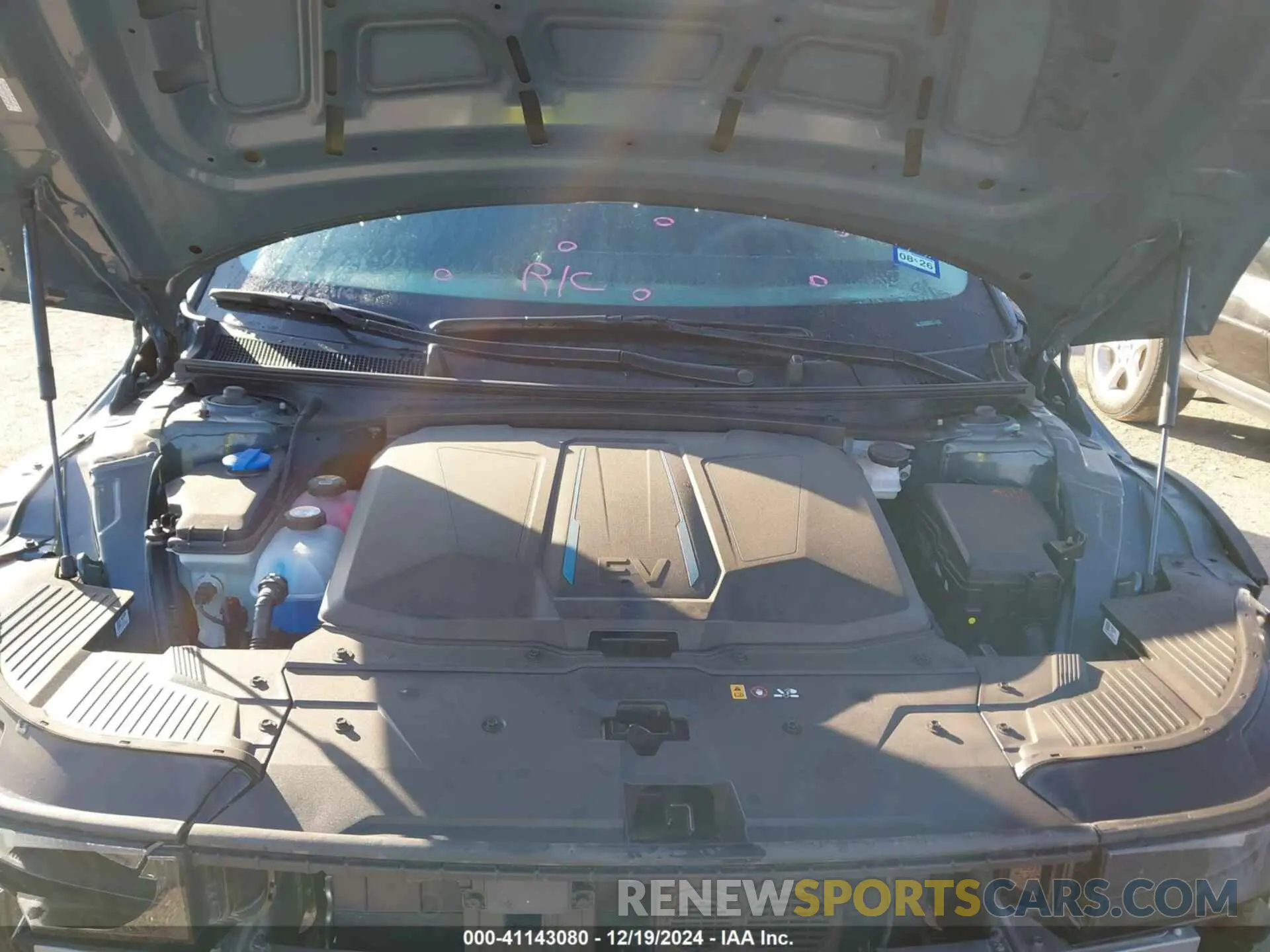 10 fotografías del automóvil dañado KM8KN4DE3RU293482 HYUNDAI IONIQ 5 2024