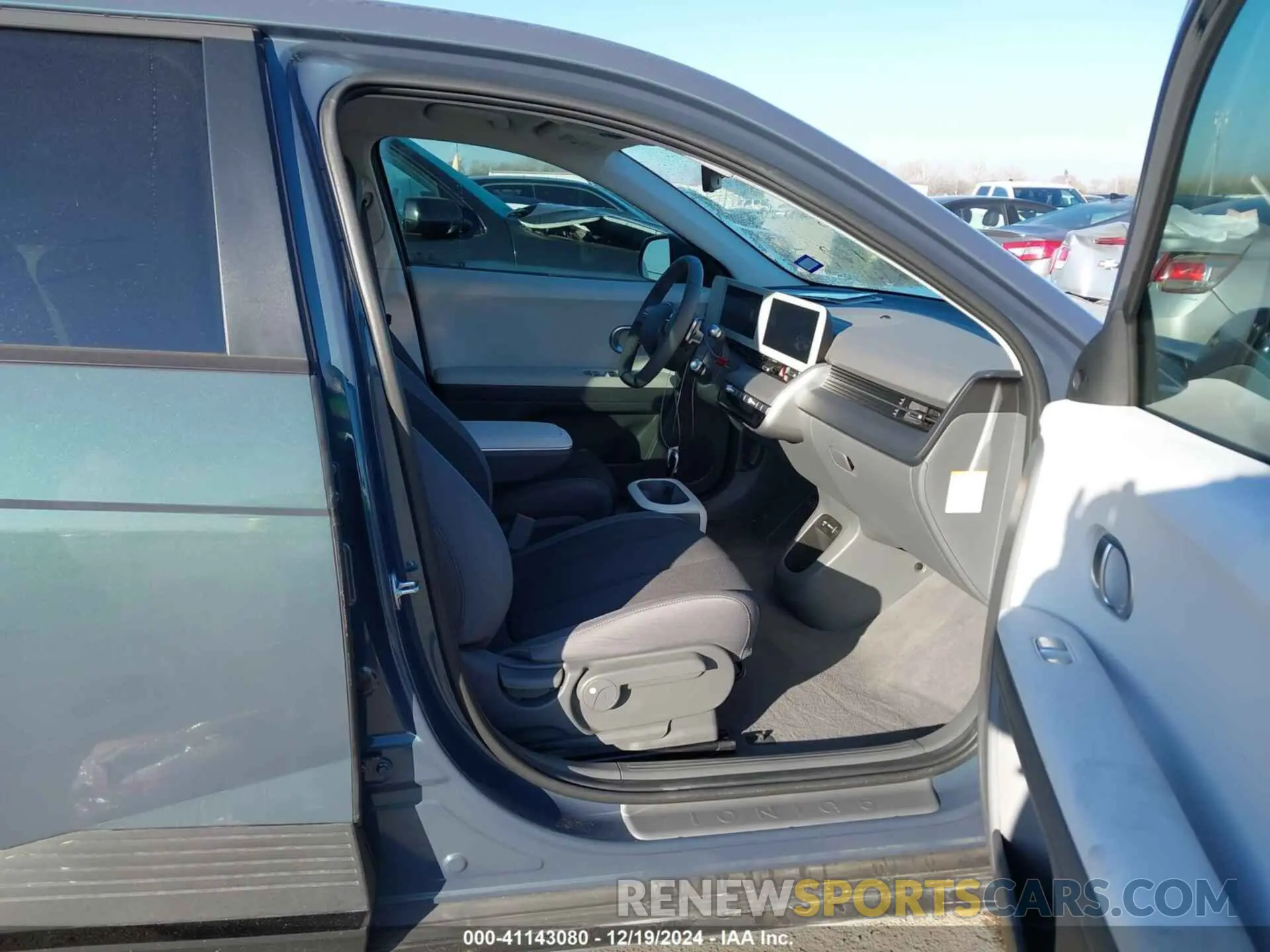 5 fotografías del automóvil dañado KM8KN4DE3RU293482 HYUNDAI IONIQ 5 2024