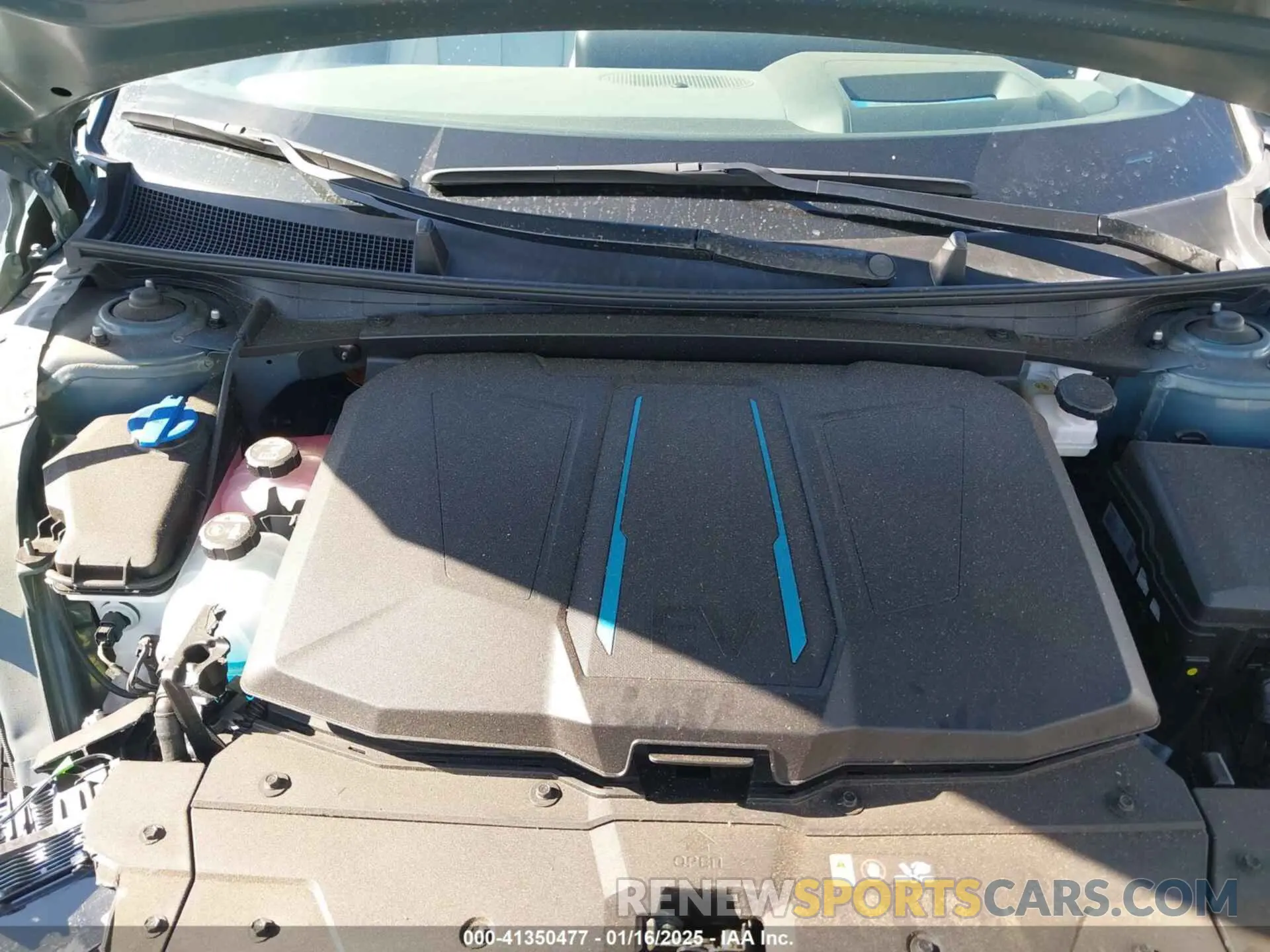 10 fotografías del automóvil dañado KM8KR4DE2RU291579 HYUNDAI IONIQ 5 2024