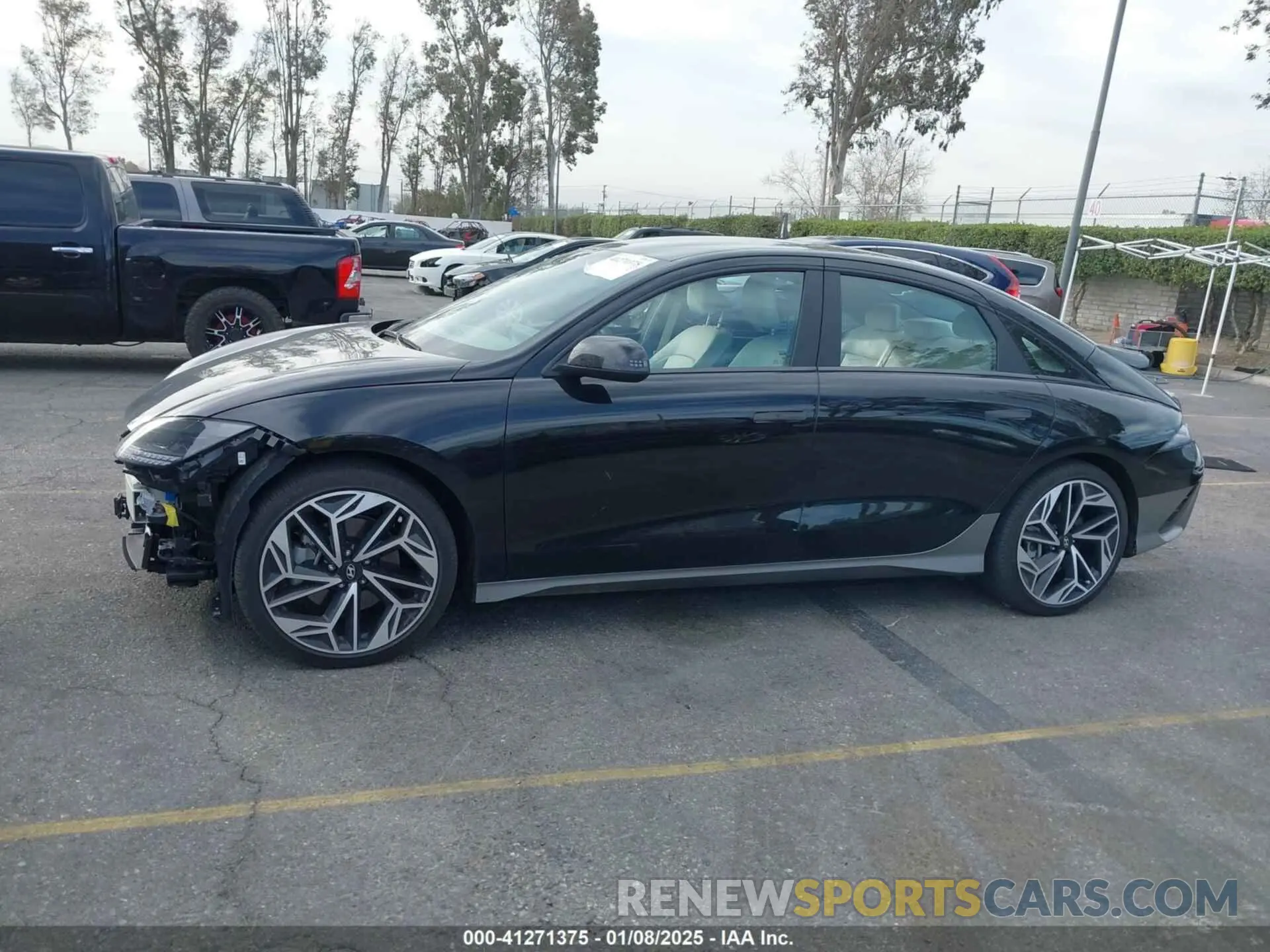 15 fotografías del automóvil dañado KMHM34AA6PA030658 HYUNDAI IONIQ 6 2023
