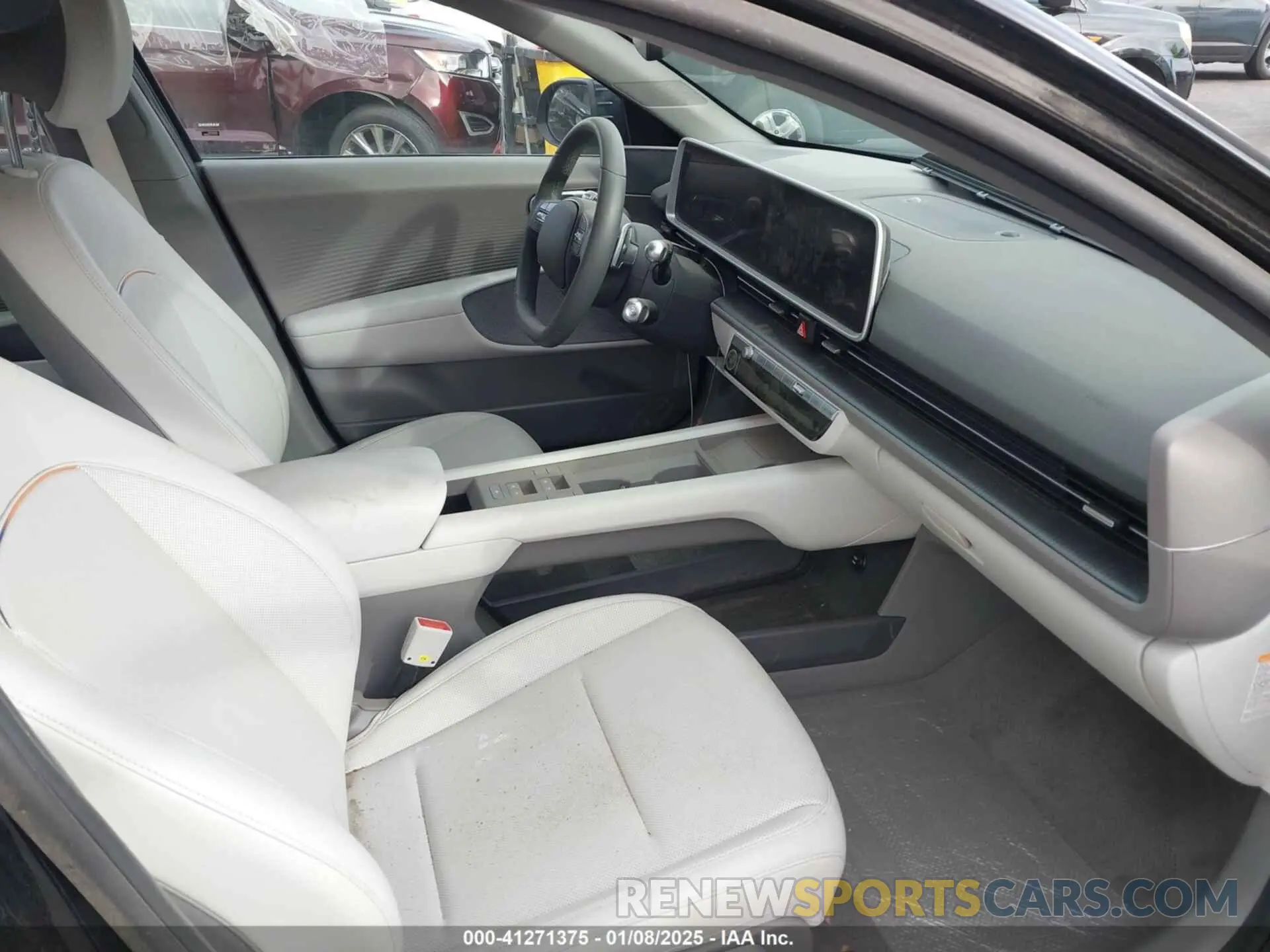 5 fotografías del automóvil dañado KMHM34AA6PA030658 HYUNDAI IONIQ 6 2023