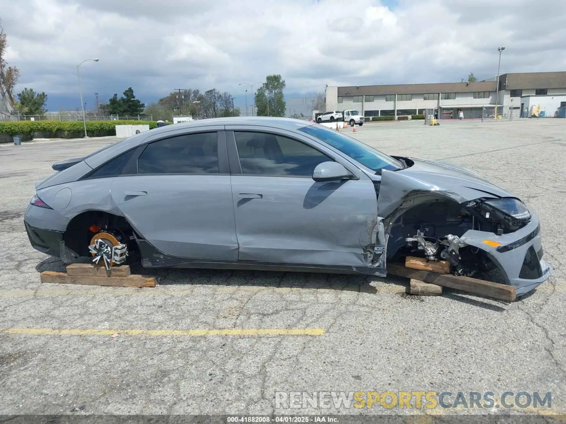 14 fotografías del automóvil dañado KMHM34AA9PA046420 HYUNDAI IONIQ 6 2023