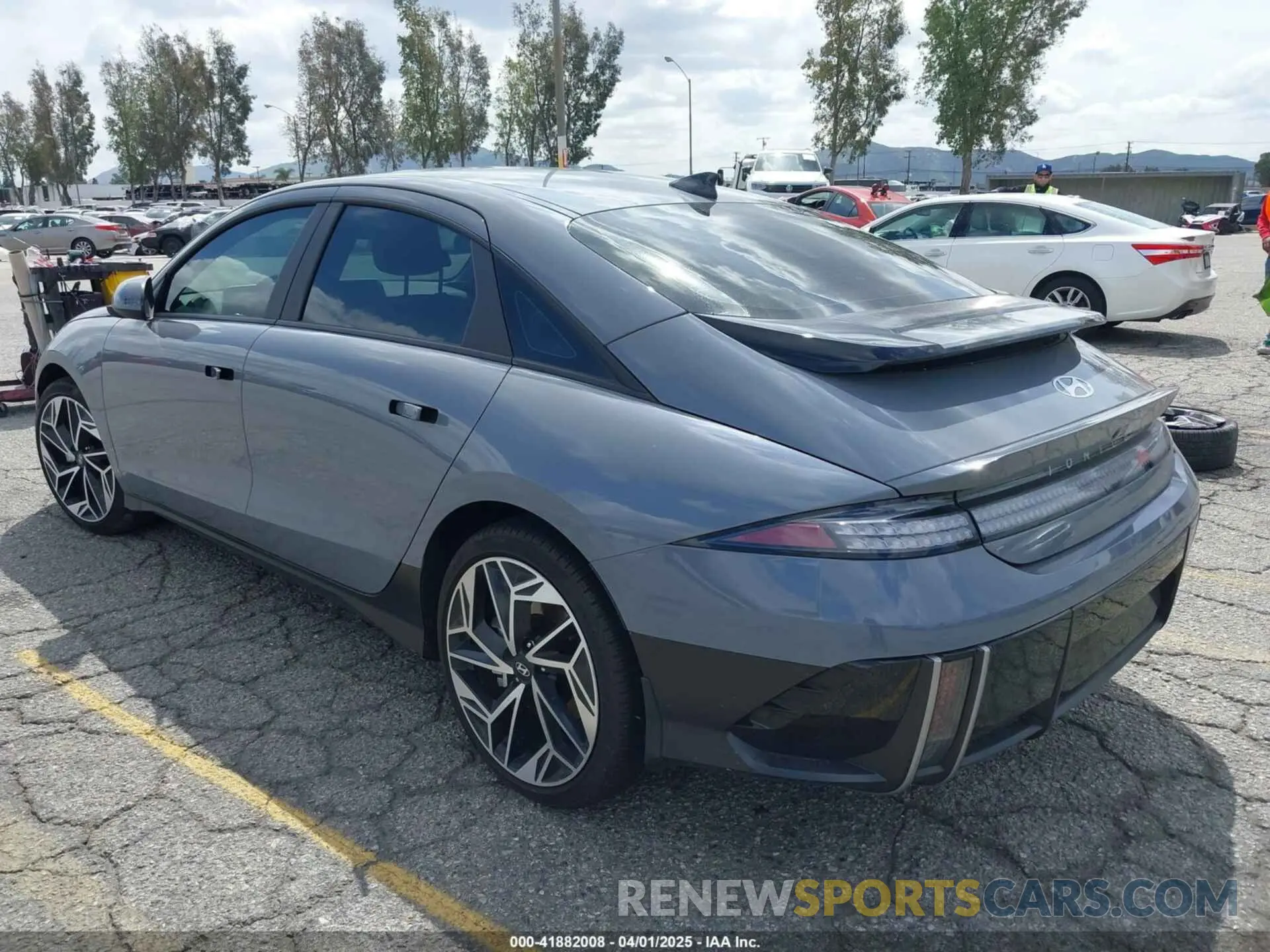 3 fotografías del automóvil dañado KMHM34AA9PA046420 HYUNDAI IONIQ 6 2023