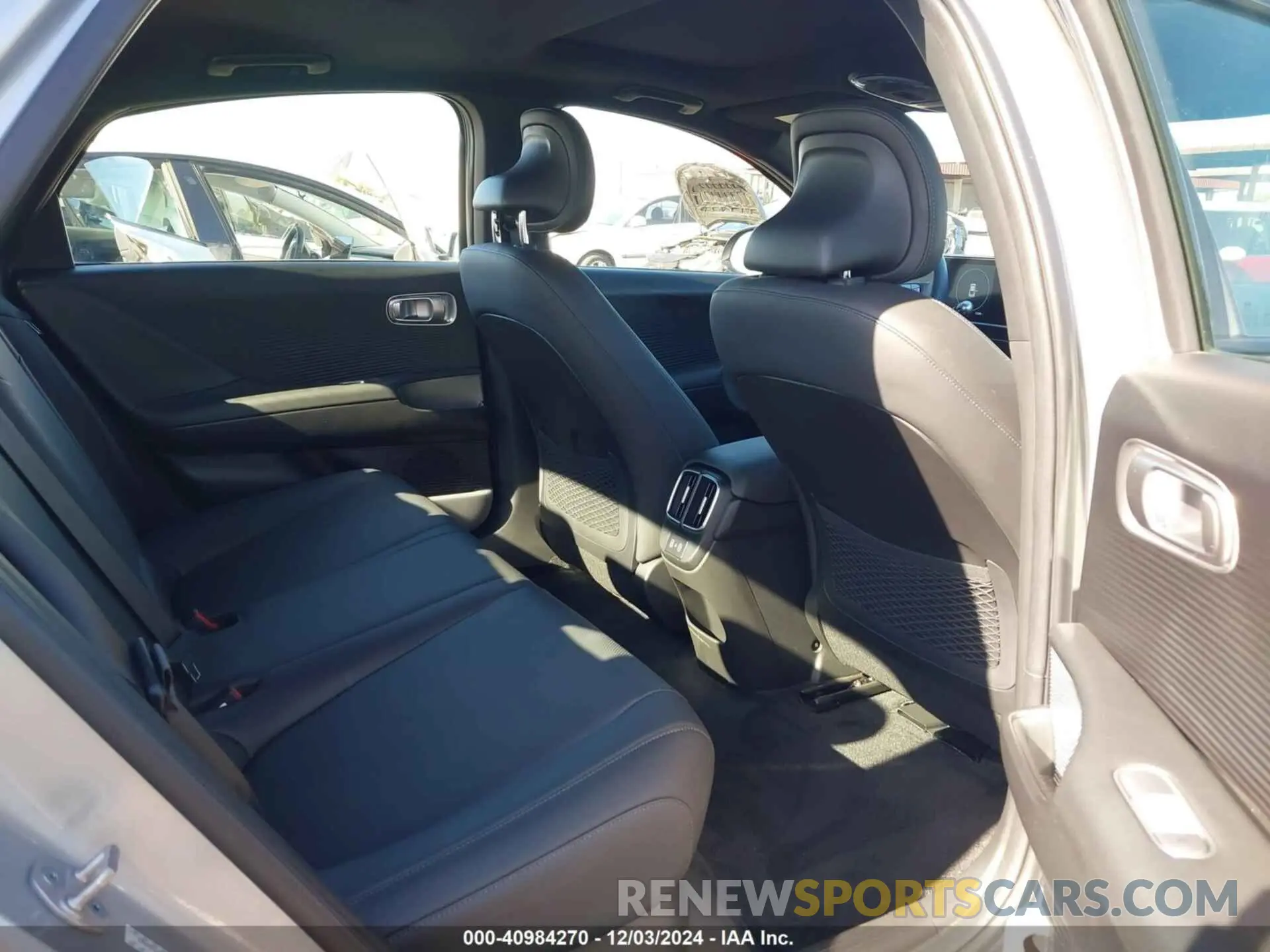 8 fotografías del automóvil dañado KMHM54AA4PA051650 HYUNDAI IONIQ 6 2023