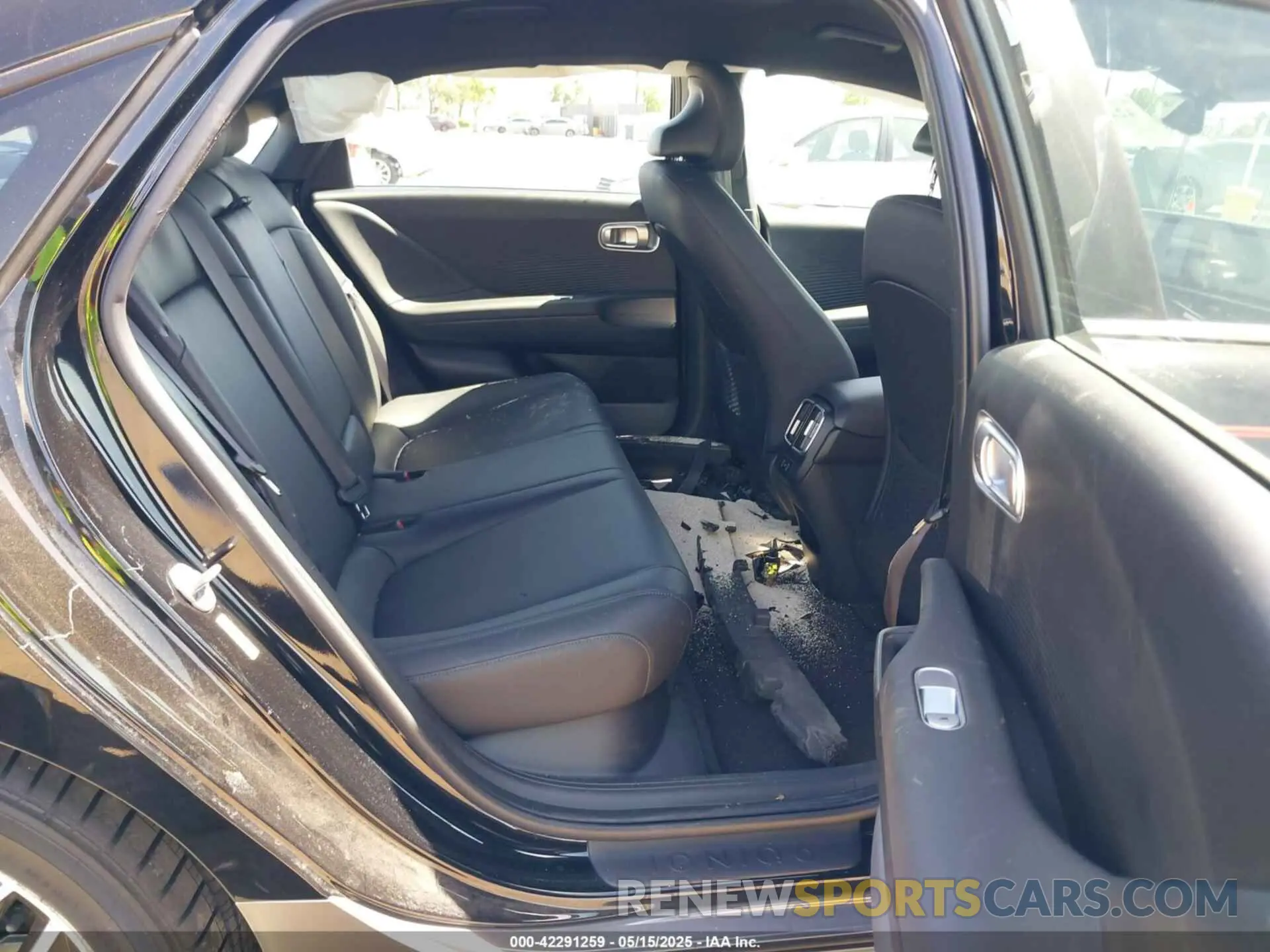 8 fotografías del automóvil dañado KMHM34AA5RA076761 HYUNDAI IONIQ 6 2024