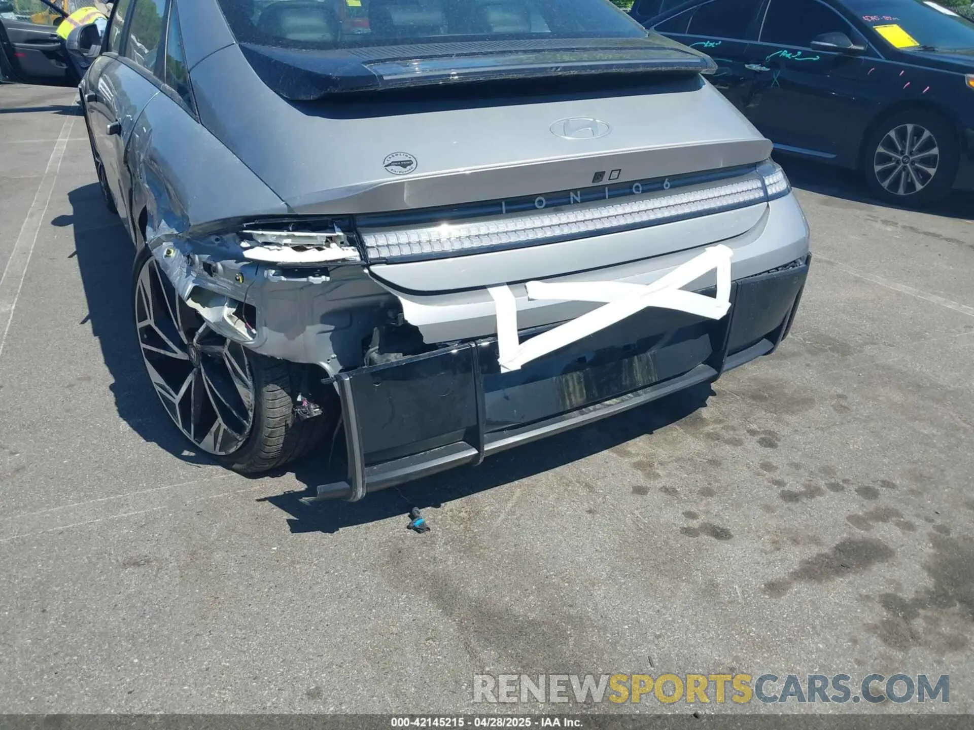 11 fotografías del automóvil dañado KMHM34AC0RA076975 HYUNDAI IONIQ 6 2024