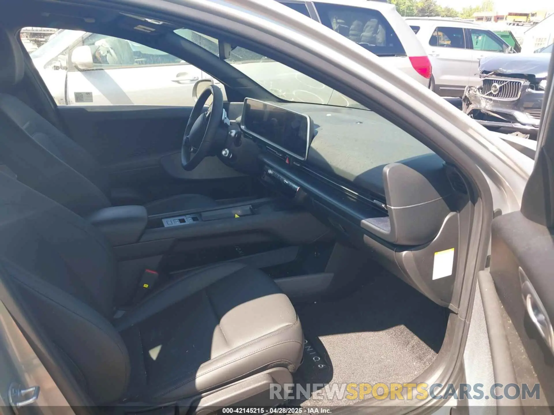 5 fotografías del automóvil dañado KMHM34AC0RA076975 HYUNDAI IONIQ 6 2024