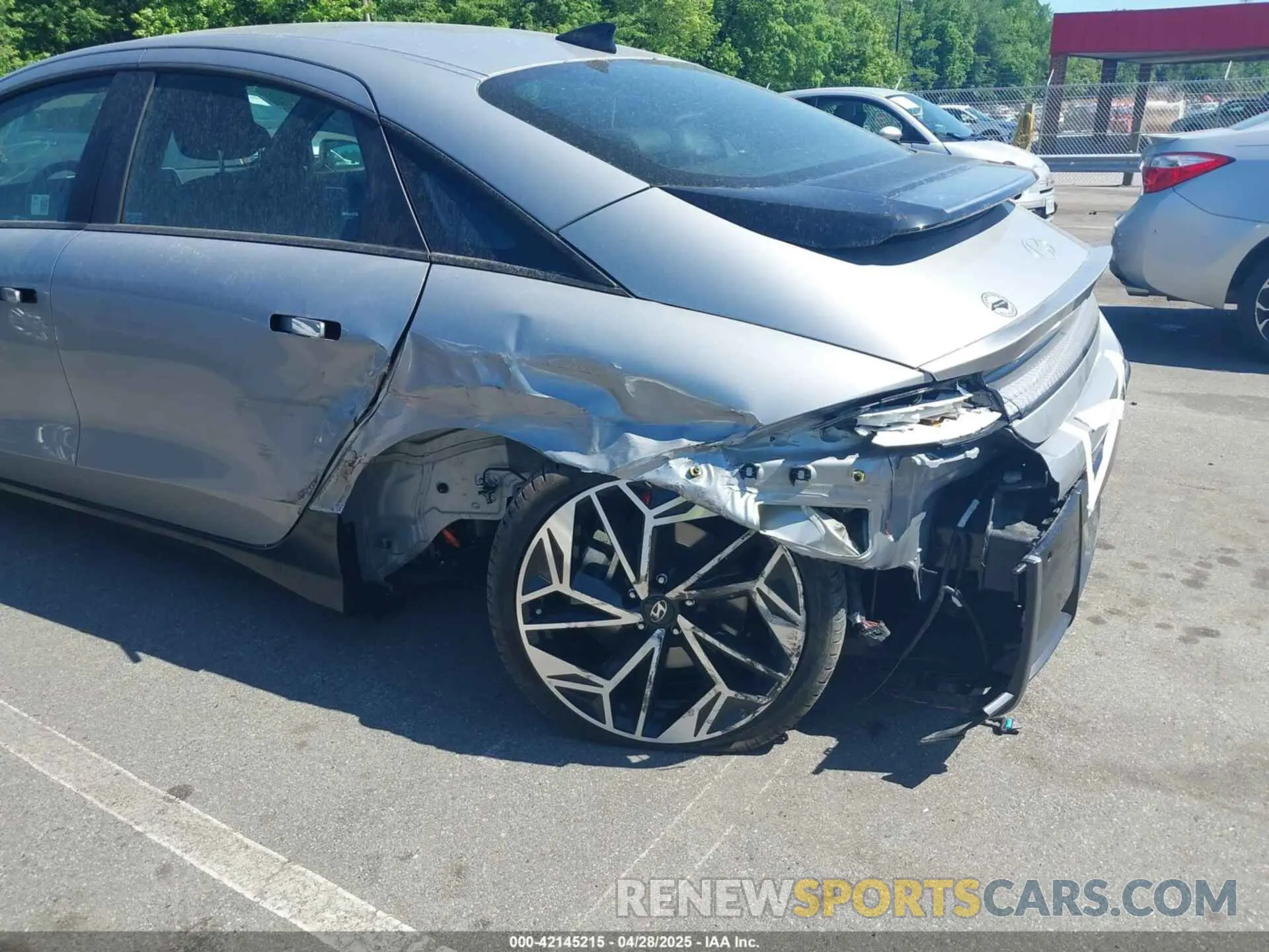 6 fotografías del automóvil dañado KMHM34AC0RA076975 HYUNDAI IONIQ 6 2024