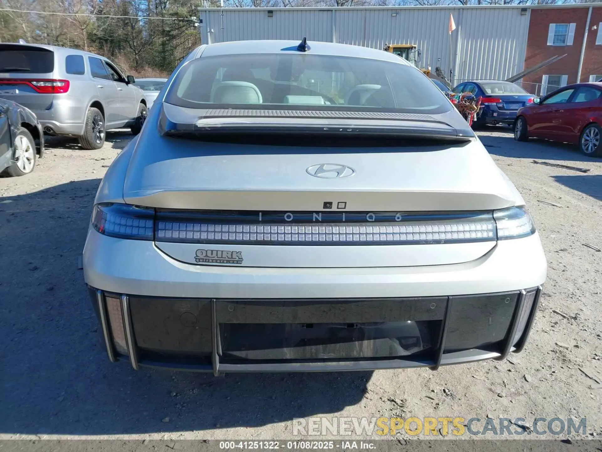 17 fotografías del automóvil dañado KMHM54AC2RA054647 HYUNDAI IONIQ 6 2024