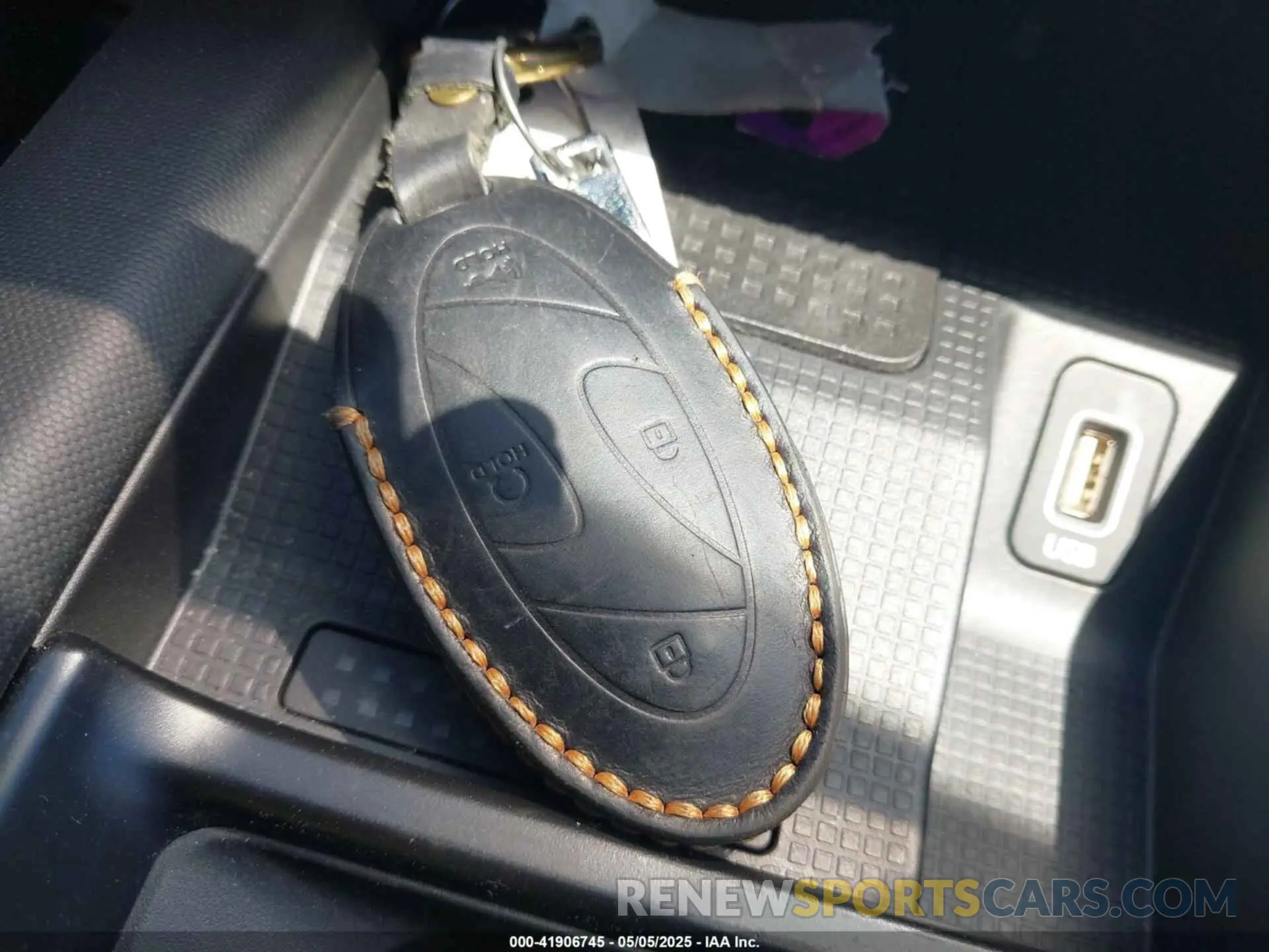 11 fotografías del automóvil dañado KMHM54AC2RA055703 HYUNDAI IONIQ 6 2024