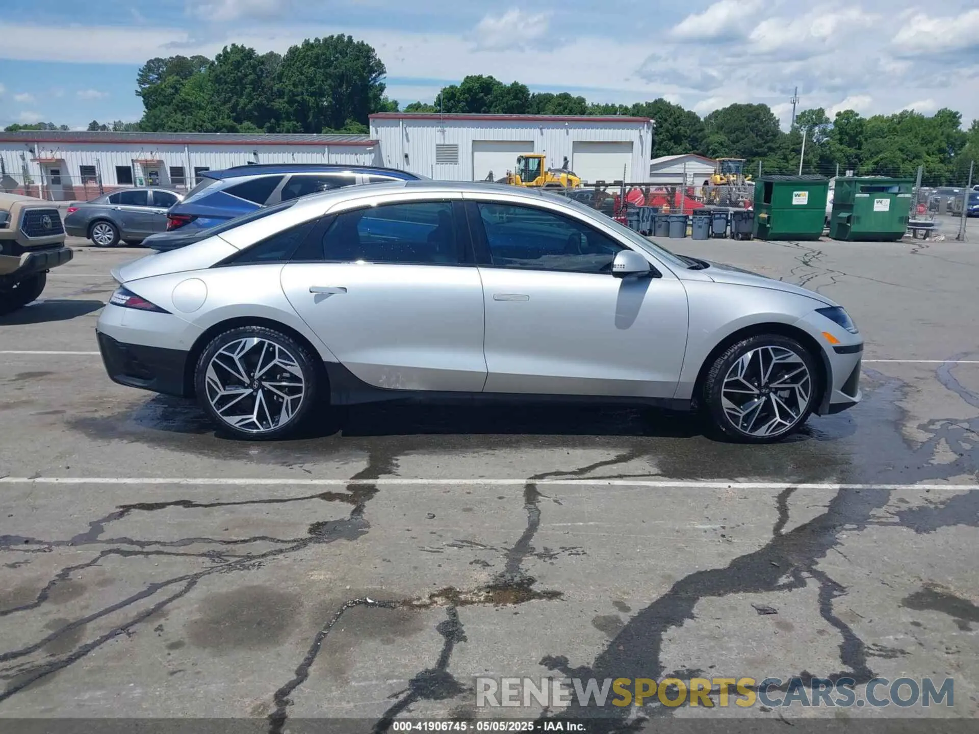 13 fotografías del automóvil dañado KMHM54AC2RA055703 HYUNDAI IONIQ 6 2024