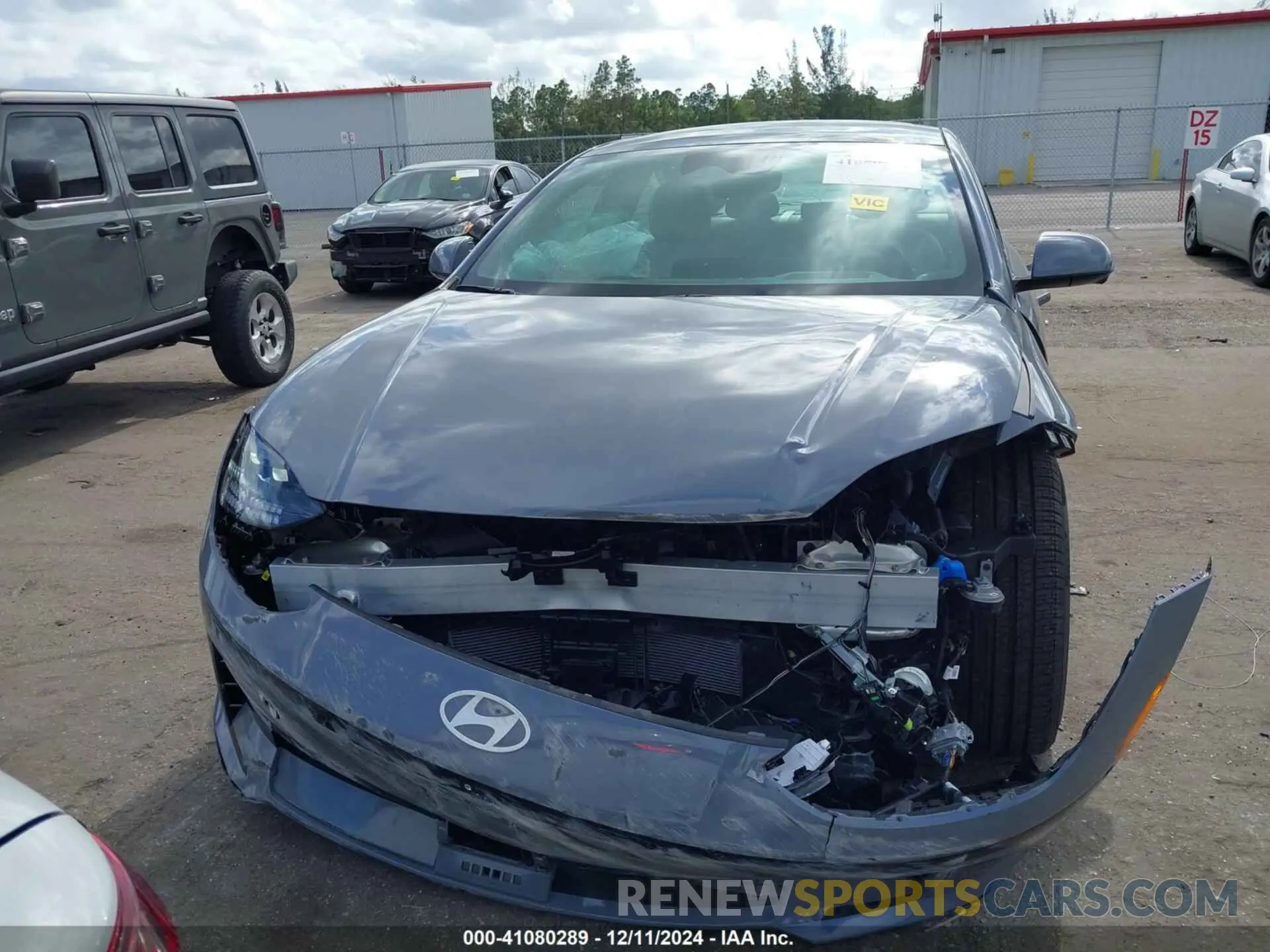 12 fotografías del automóvil dañado KMHM54AA4SA082941 HYUNDAI IONIQ 6 2025