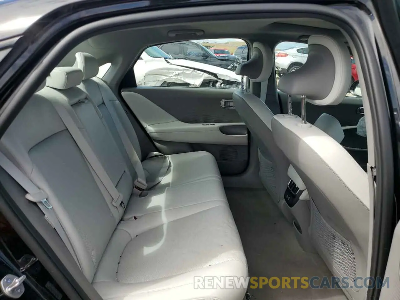 10 fotografías del automóvil dañado KMHM54AC4PA022229 HYUNDAI IONIQ 6 LI 2023