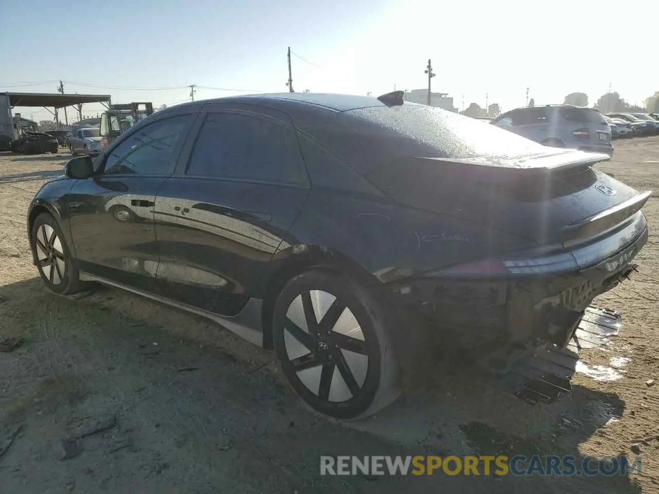 2 fotografías del automóvil dañado KMHM24AA7PA043809 HYUNDAI IONIQ 6 SE 2023
