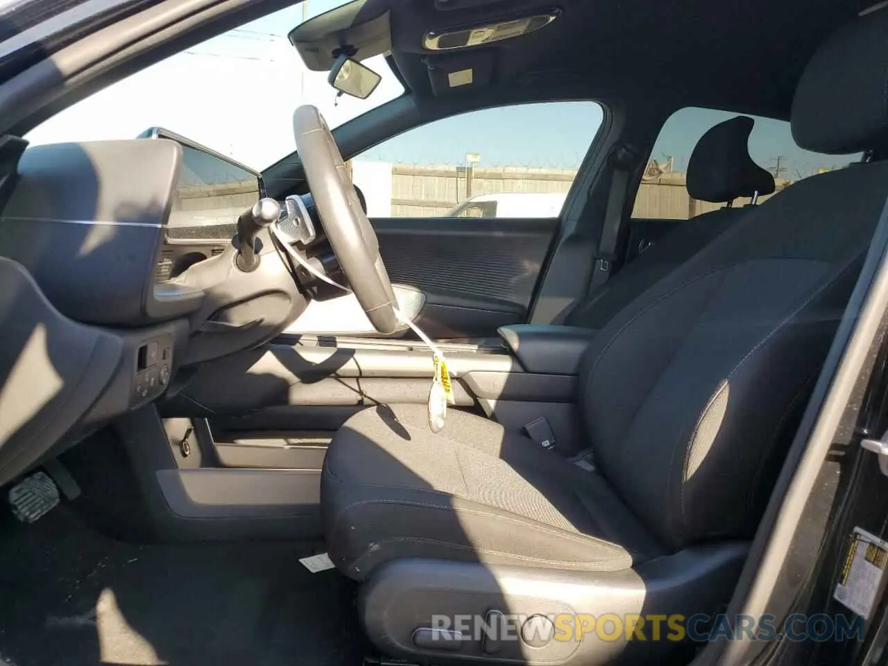 7 fotografías del automóvil dañado KMHM24AA7PA043809 HYUNDAI IONIQ 6 SE 2023