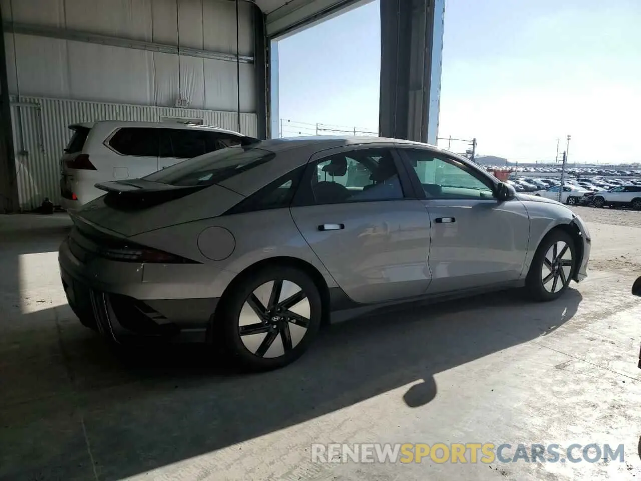 3 fotografías del automóvil dañado KMHM24AC2RA080688 HYUNDAI IONIQ 6 SE 2024