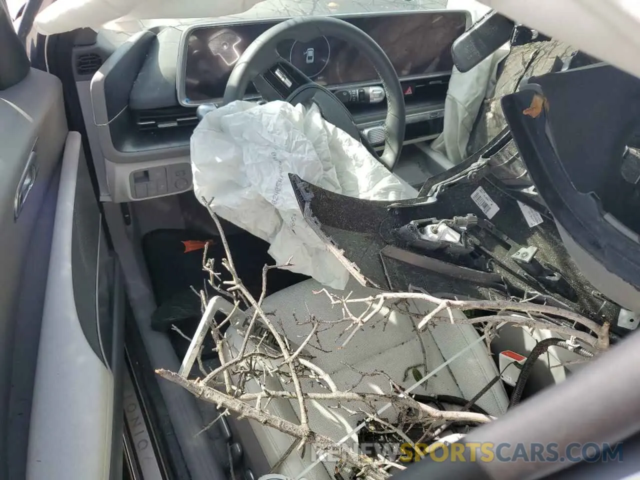 8 fotografías del automóvil dañado KMHM34AA8SA087775 HYUNDAI IONIQ 6 SE 2025