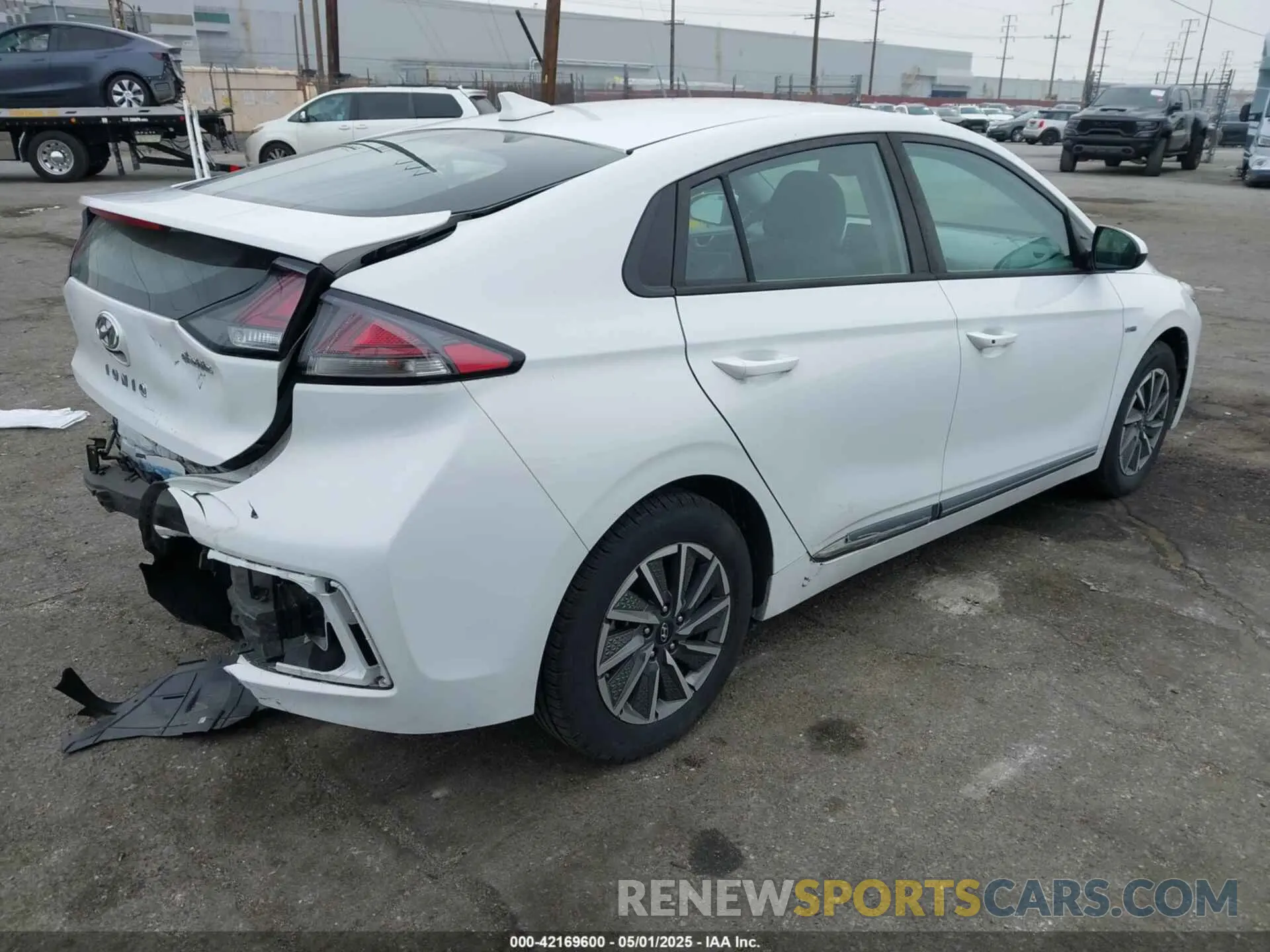 4 fotografías del automóvil dañado KMHC75LJ2LU071350 HYUNDAI IONIQ ELECTRIC 2020