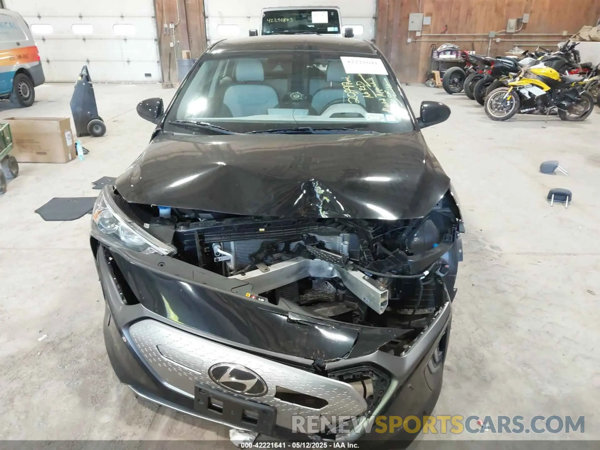 12 fotografías del automóvil dañado KMHC75LJ7LU076723 HYUNDAI IONIQ ELECTRIC 2020