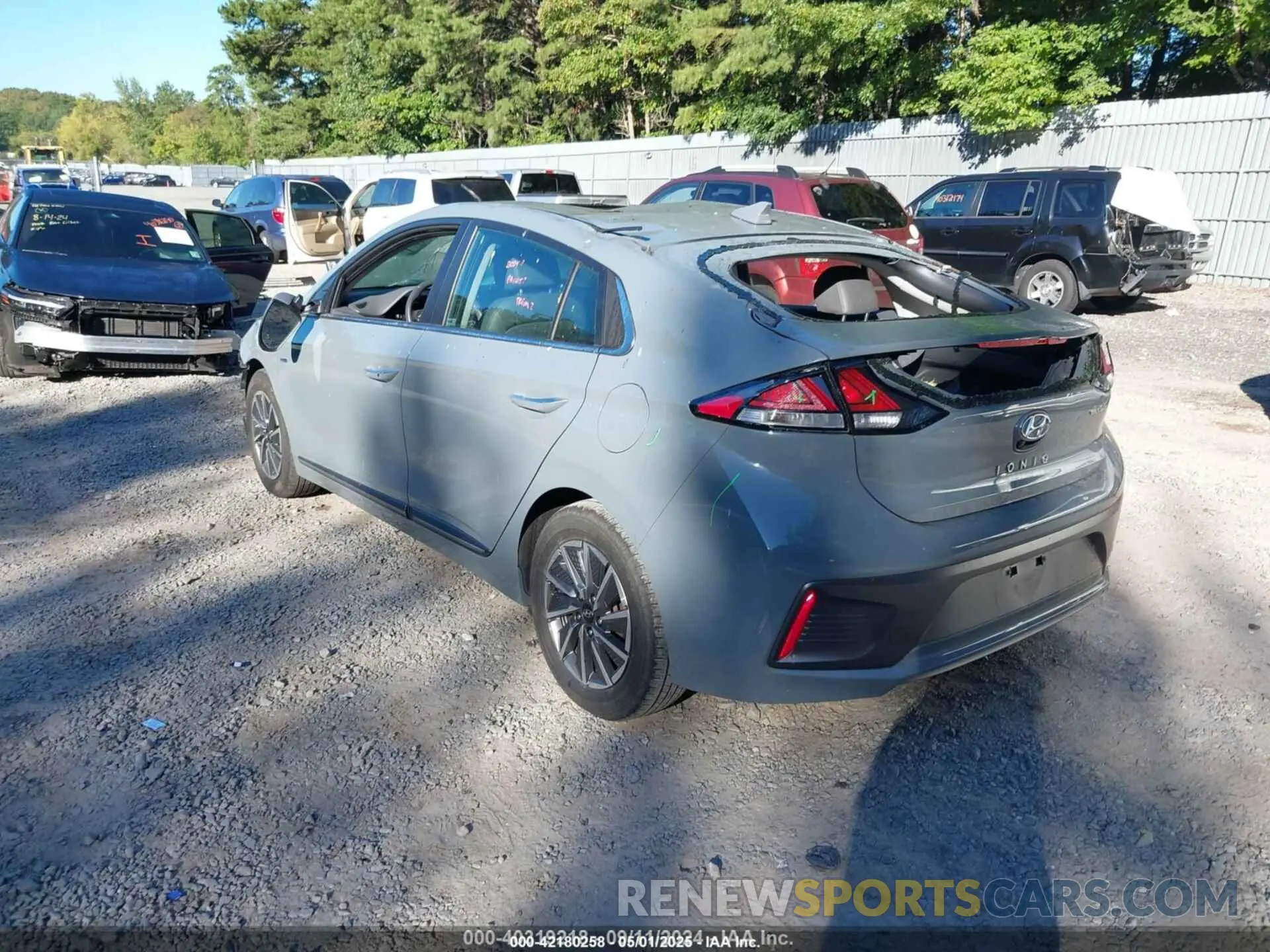 3 fotografías del automóvil dañado KMHC85LJ7LU074466 HYUNDAI IONIQ ELECTRIC 2020