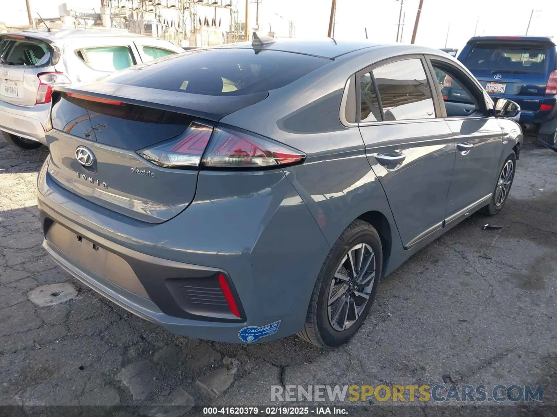 4 fotografías del automóvil dañado KMHC85LJ9LU071908 HYUNDAI IONIQ ELECTRIC 2020
