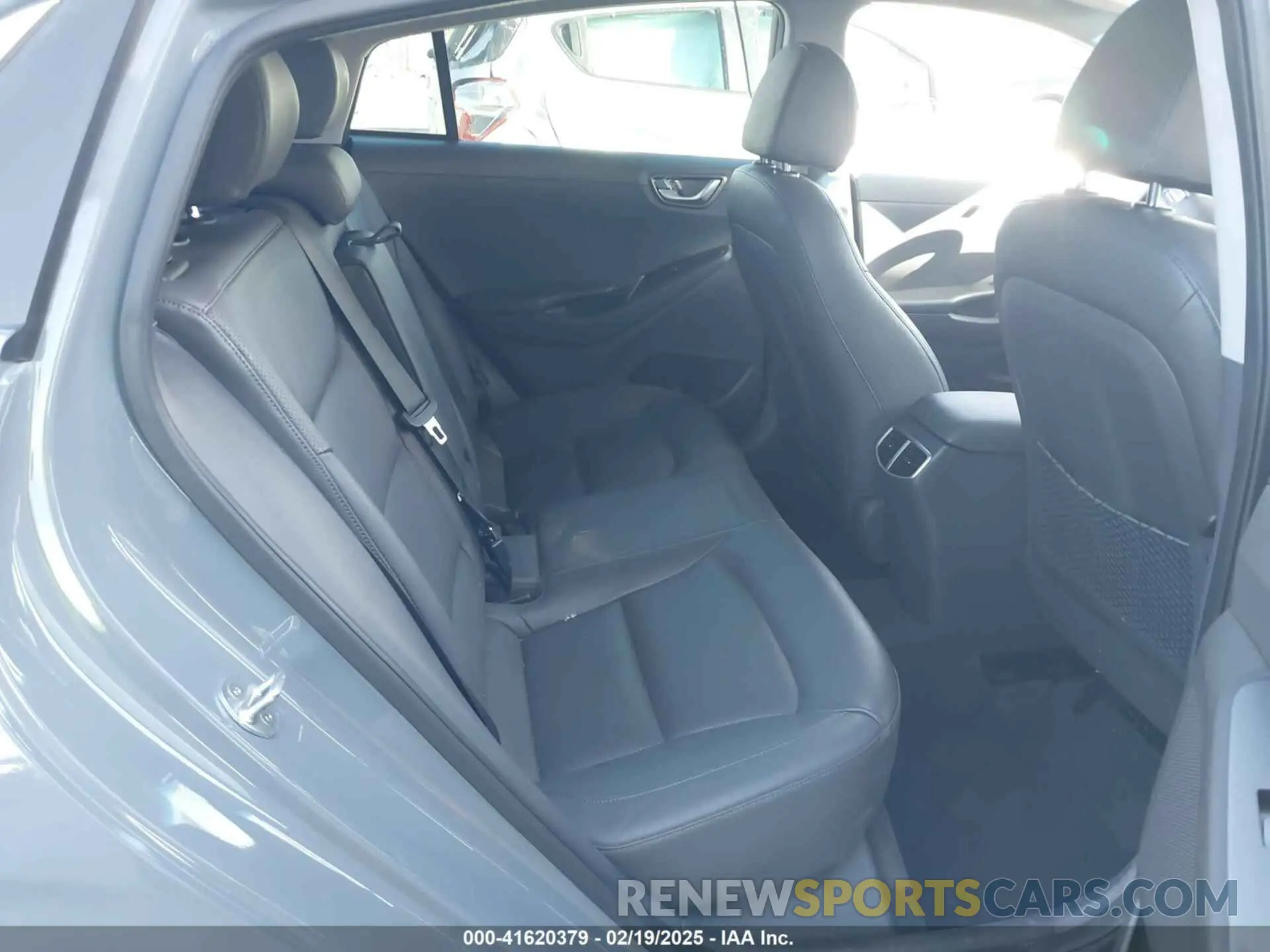 8 fotografías del automóvil dañado KMHC85LJ9LU071908 HYUNDAI IONIQ ELECTRIC 2020