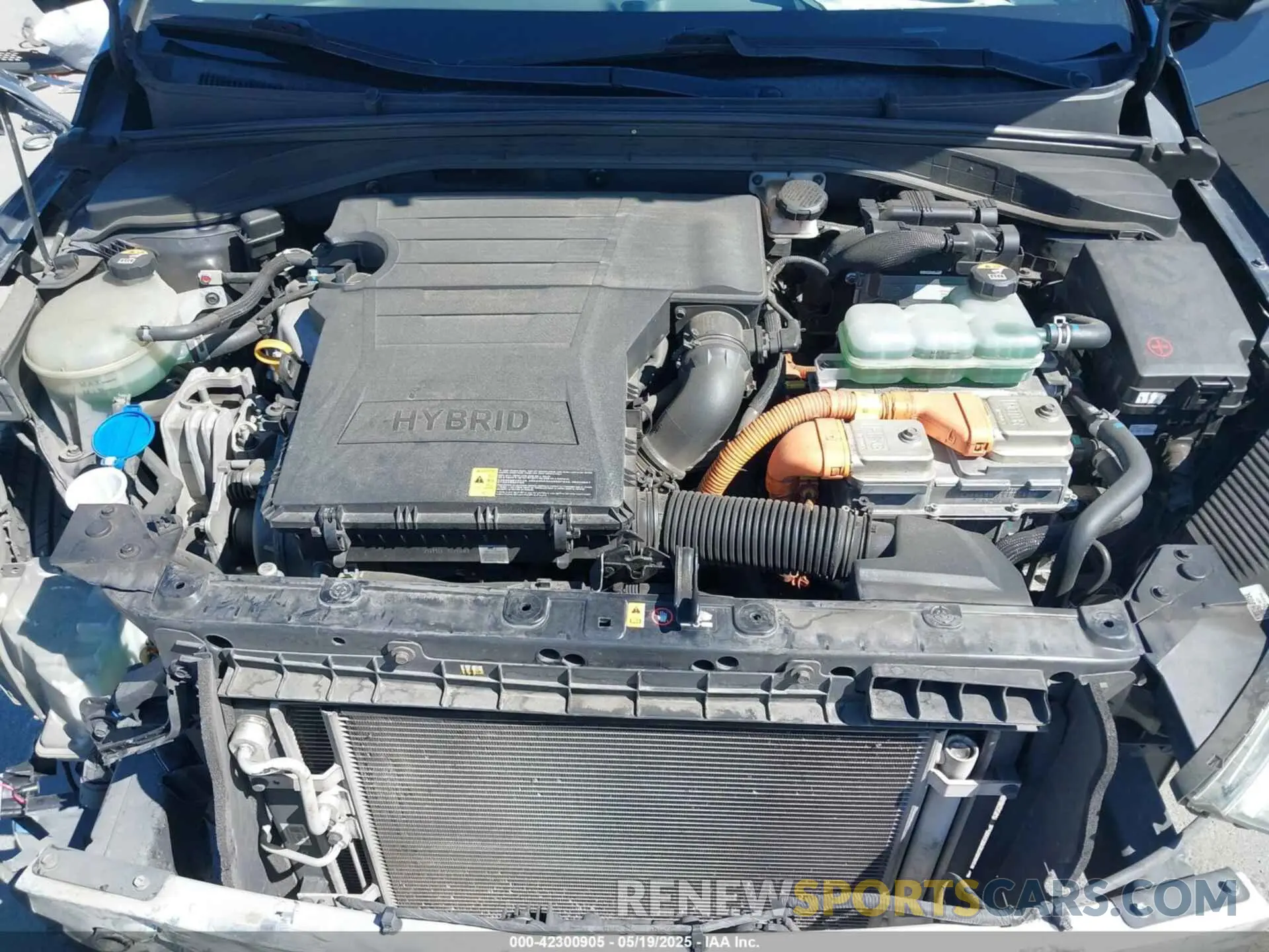 10 fotografías del automóvil dañado KMHC65LC0KU179940 HYUNDAI IONIQ HYBRID 2019