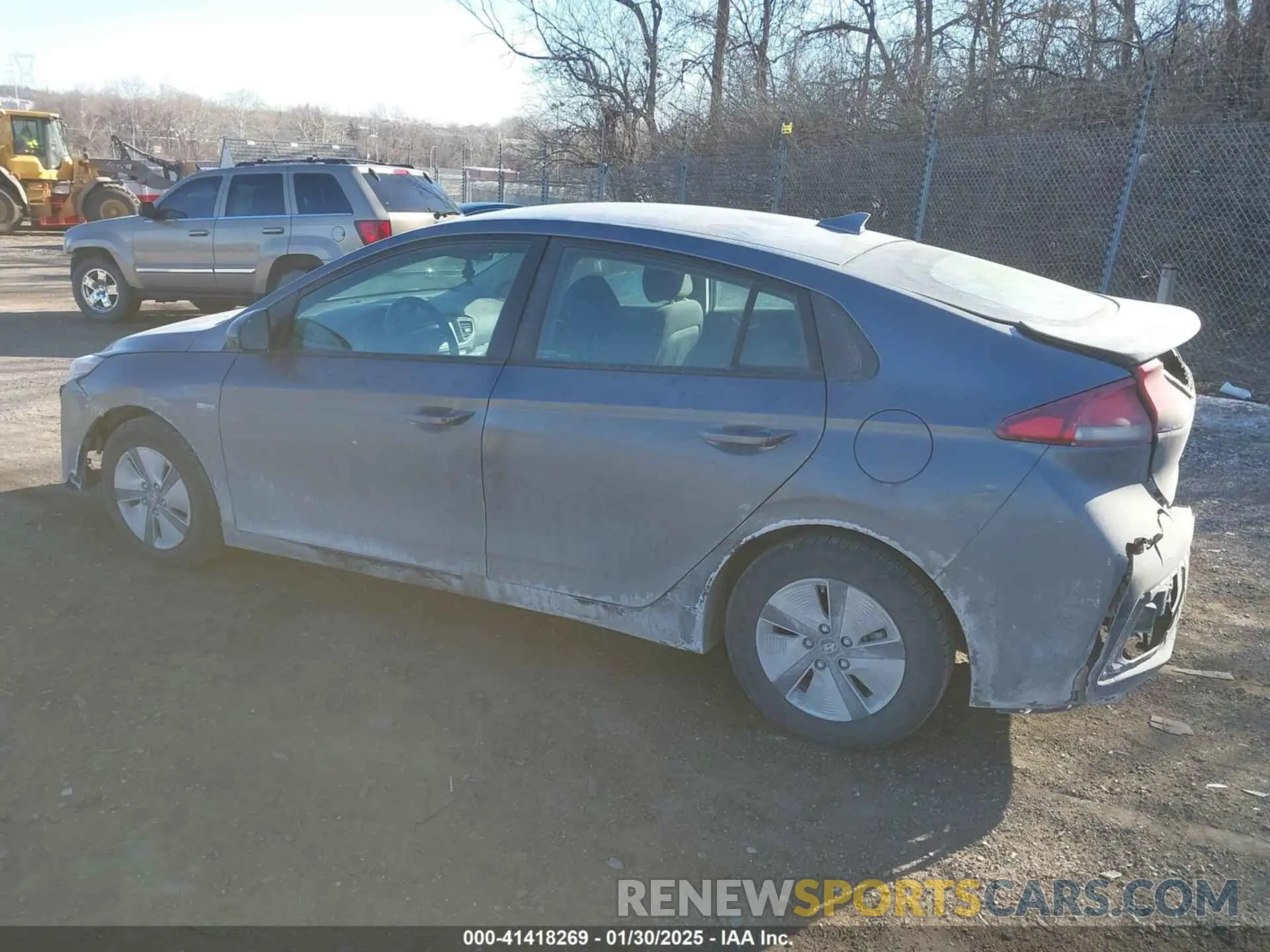 3 fotografías del automóvil dañado KMHC65LC4KU168326 HYUNDAI IONIQ HYBRID 2019