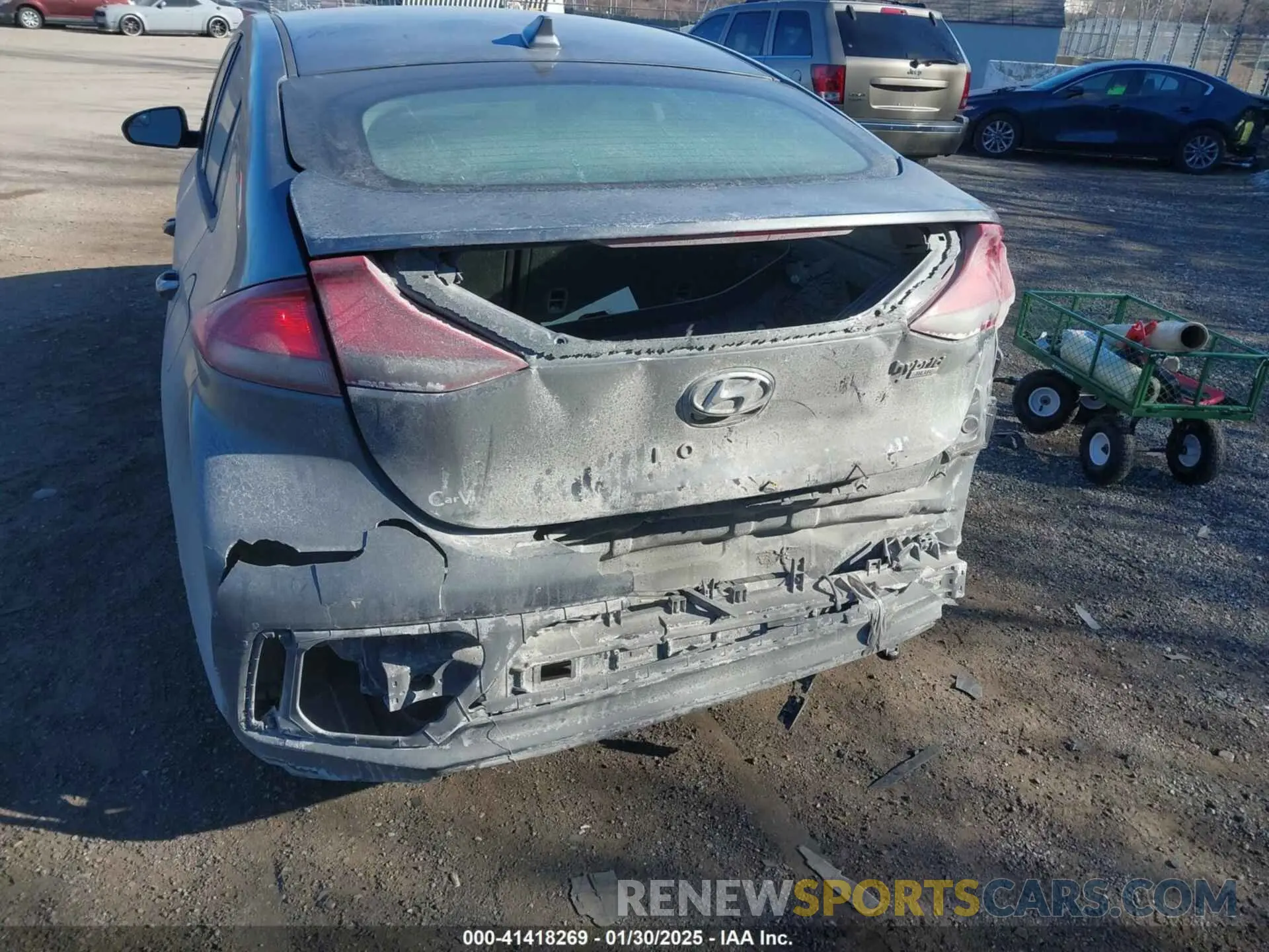 6 fotografías del automóvil dañado KMHC65LC4KU168326 HYUNDAI IONIQ HYBRID 2019