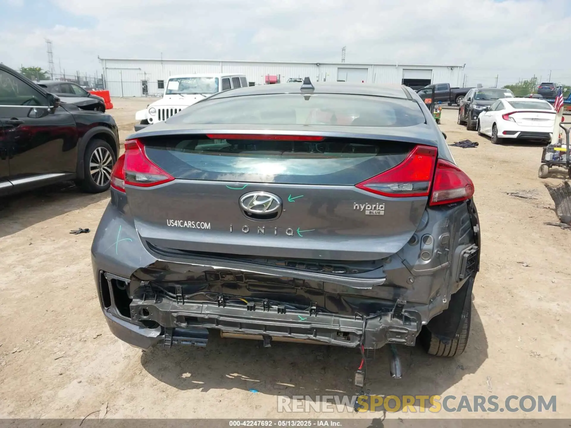 6 fotografías del automóvil dañado KMHC65LC4KU174675 HYUNDAI IONIQ HYBRID 2019