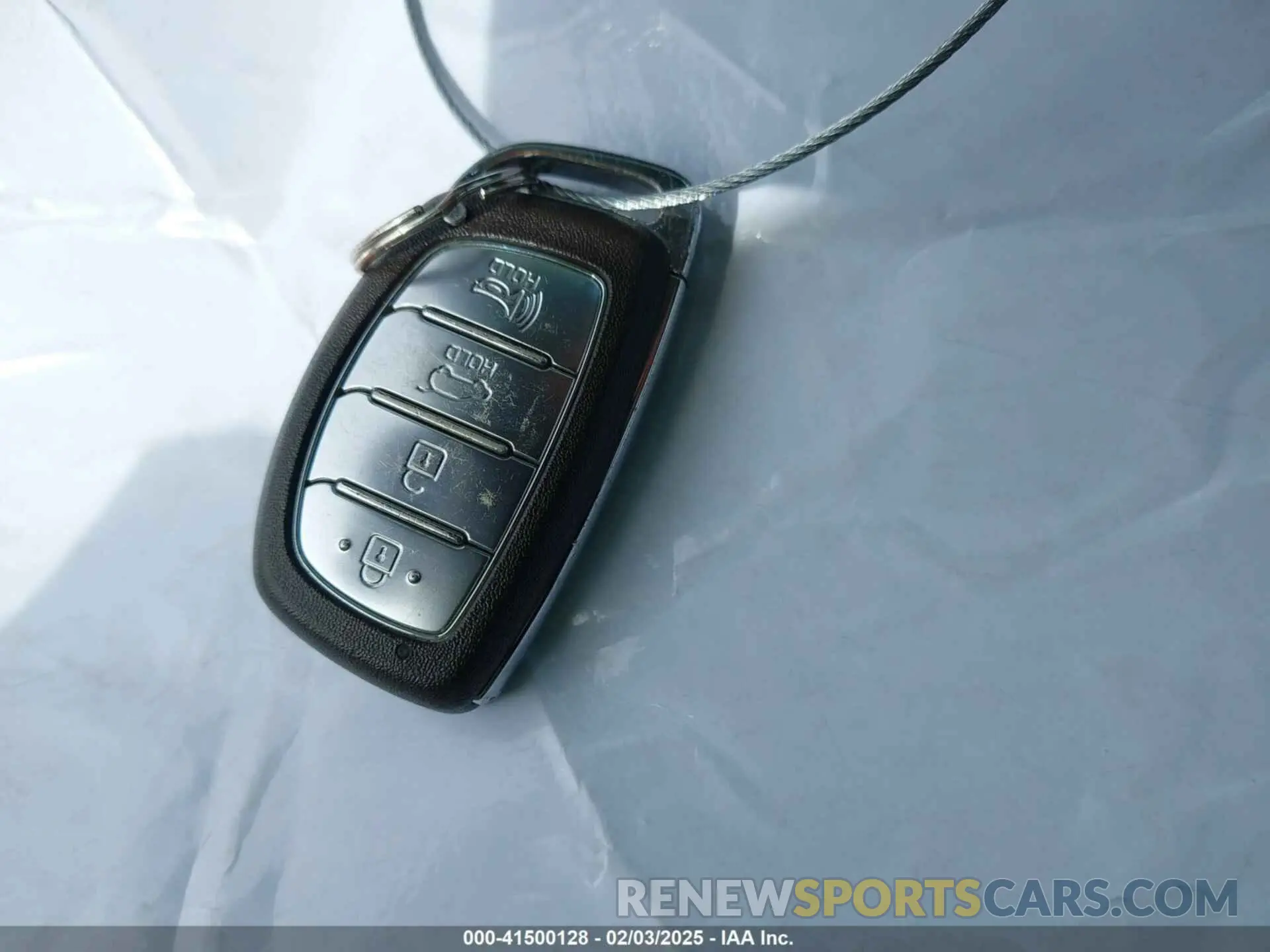 11 fotografías del automóvil dañado KMHC65LC5KU168562 HYUNDAI IONIQ HYBRID 2019
