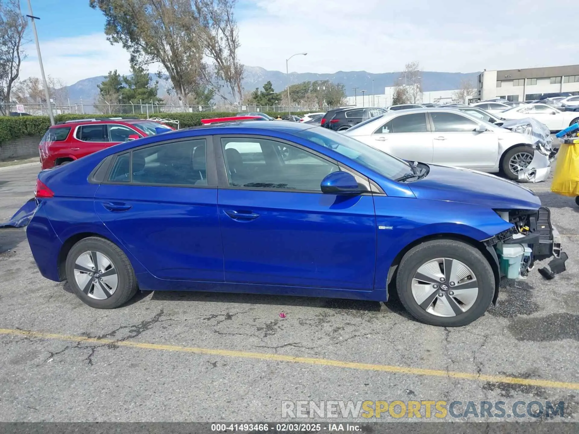 14 fotografías del automóvil dañado KMHC65LC7KU145204 HYUNDAI IONIQ HYBRID 2019