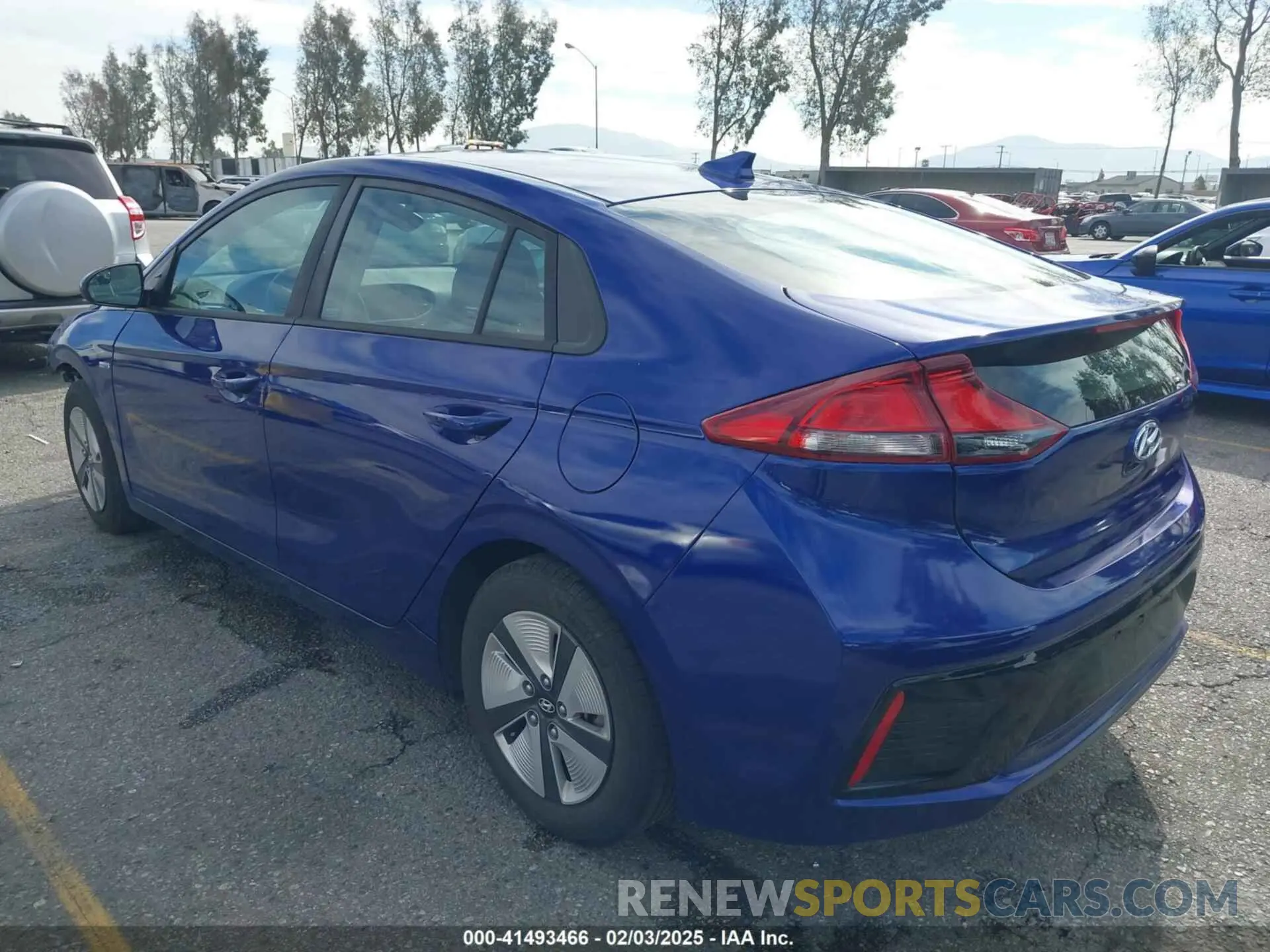 3 fotografías del automóvil dañado KMHC65LC7KU145204 HYUNDAI IONIQ HYBRID 2019