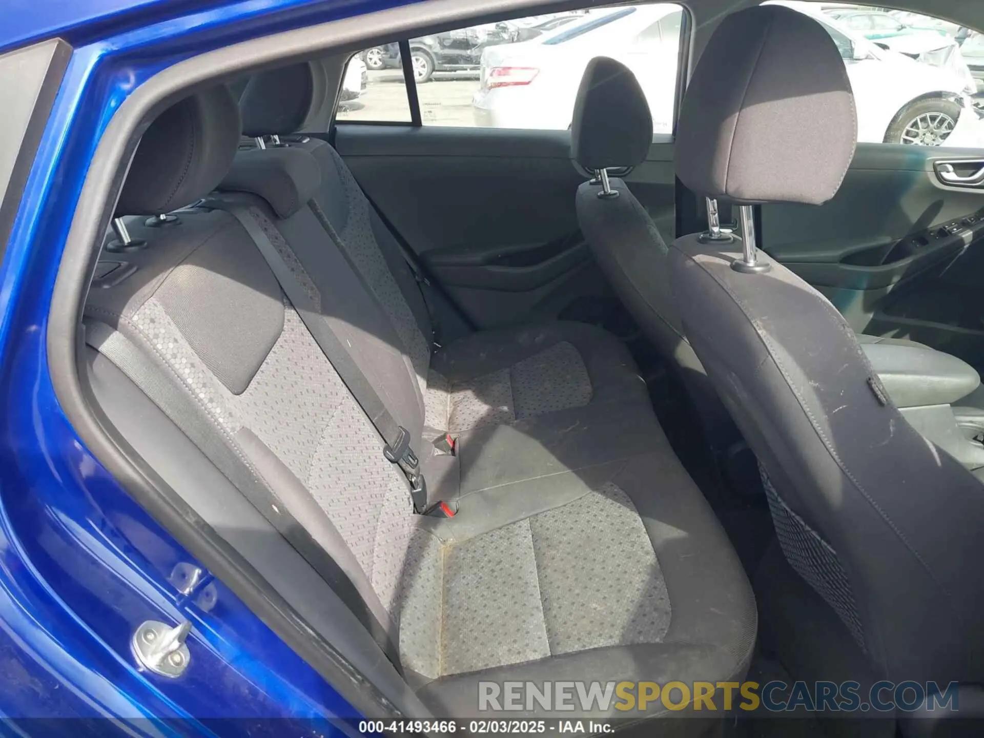 8 fotografías del automóvil dañado KMHC65LC7KU145204 HYUNDAI IONIQ HYBRID 2019