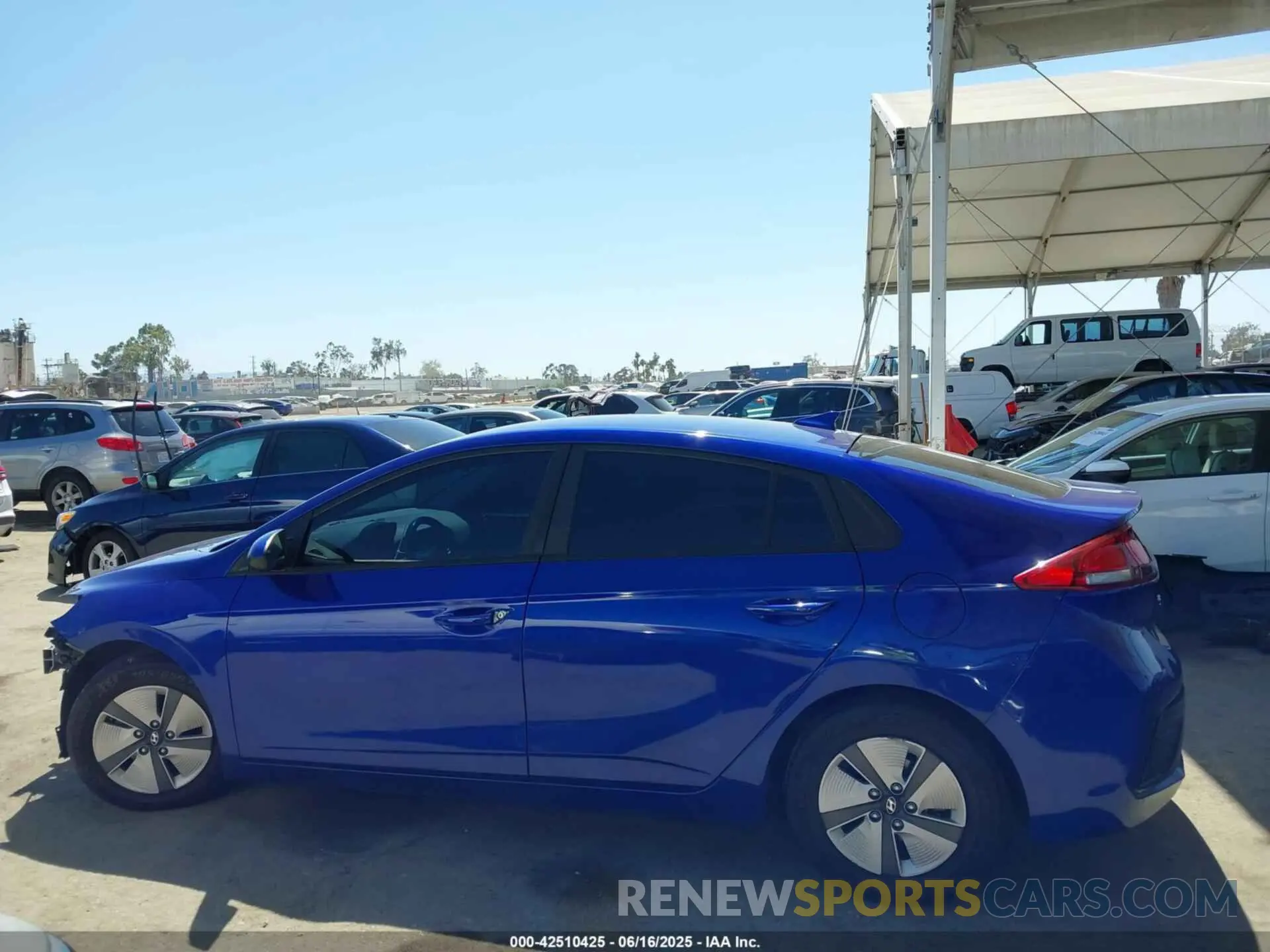 15 fotografías del automóvil dañado KMHC65LC7KU180387 HYUNDAI IONIQ HYBRID 2019